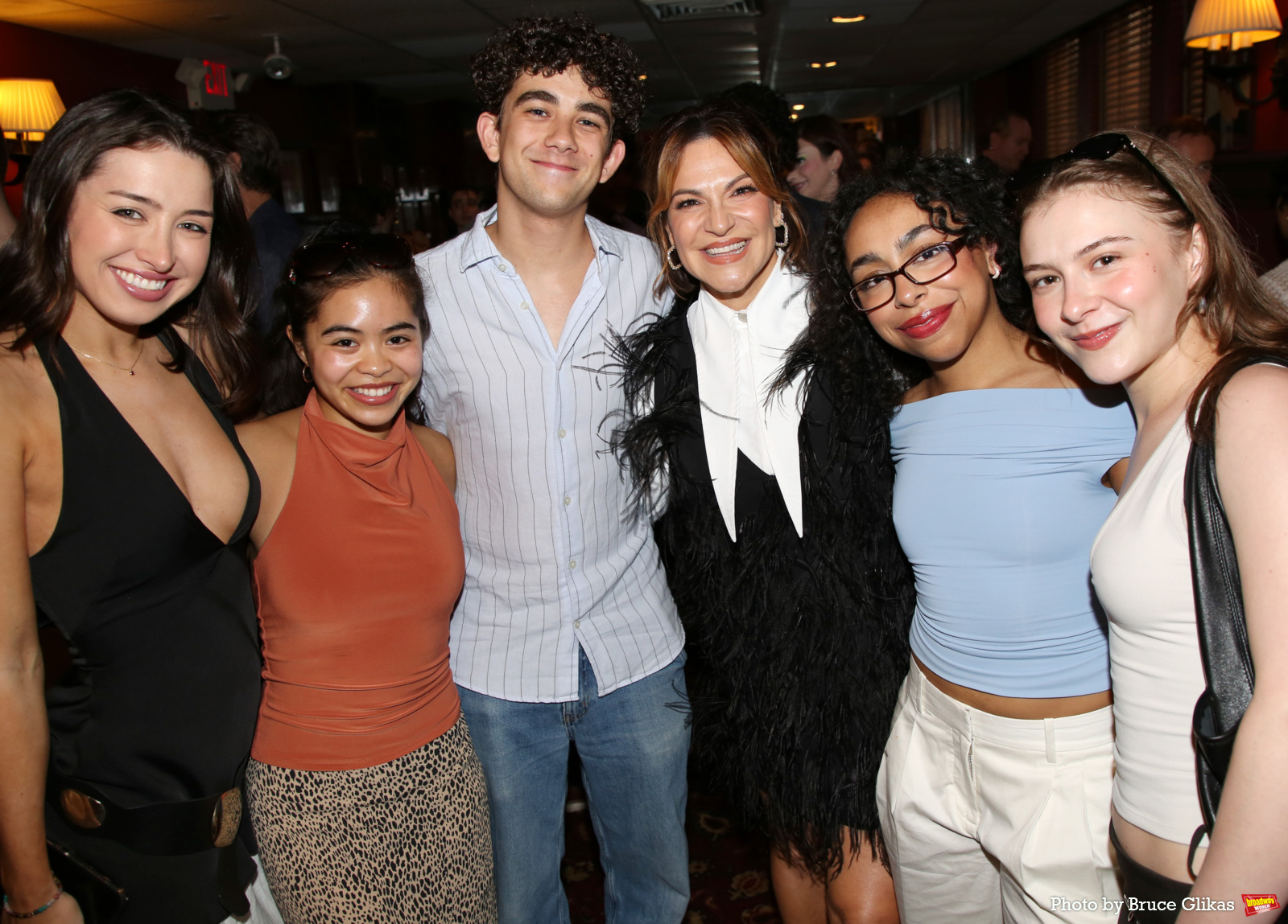 Photos: THE LOST BOYS' Shoshana Bean Receives Portrait at Sardi's Image