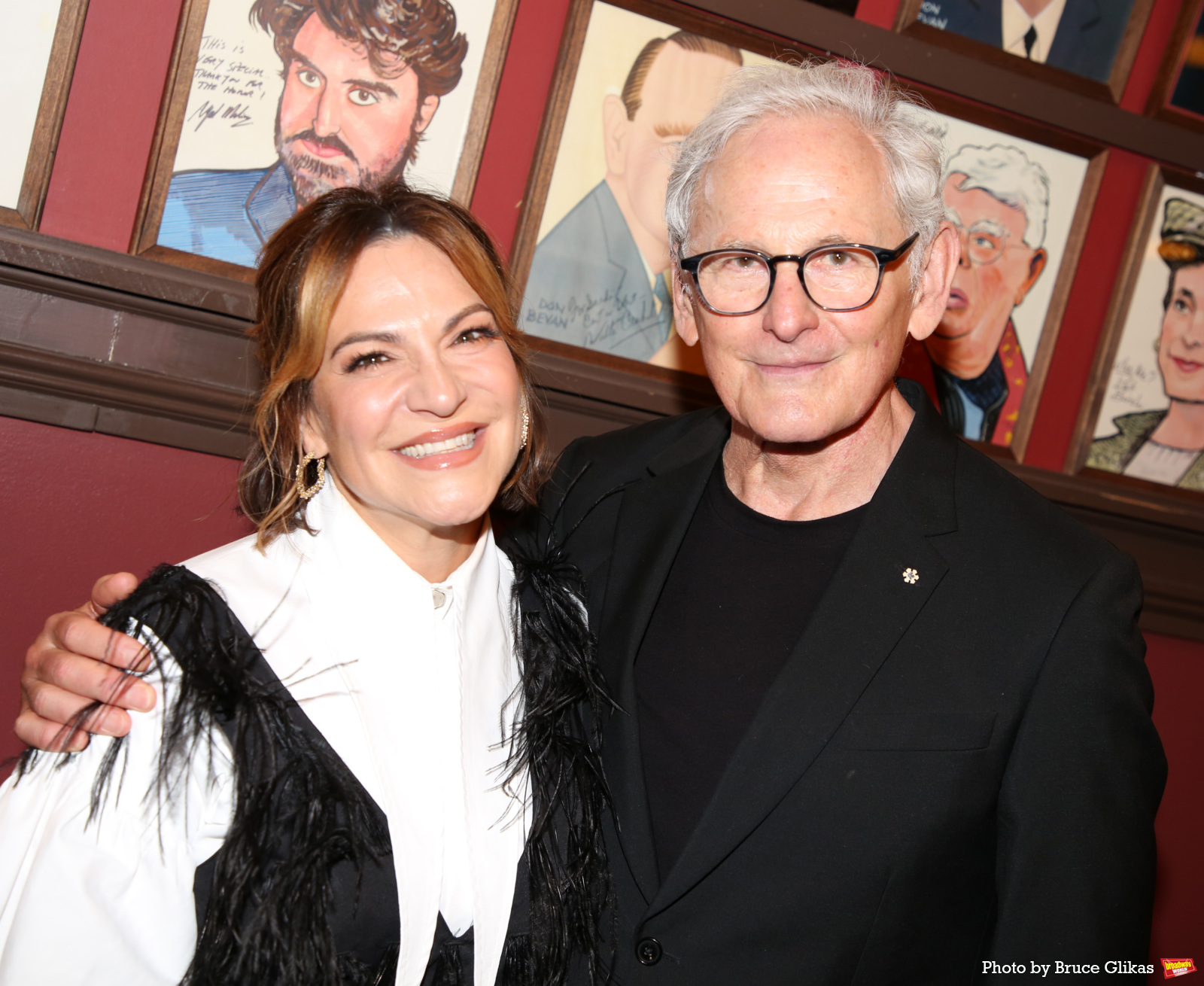Photos: THE LOST BOYS' Shoshana Bean Receives Portrait at Sardi's Image