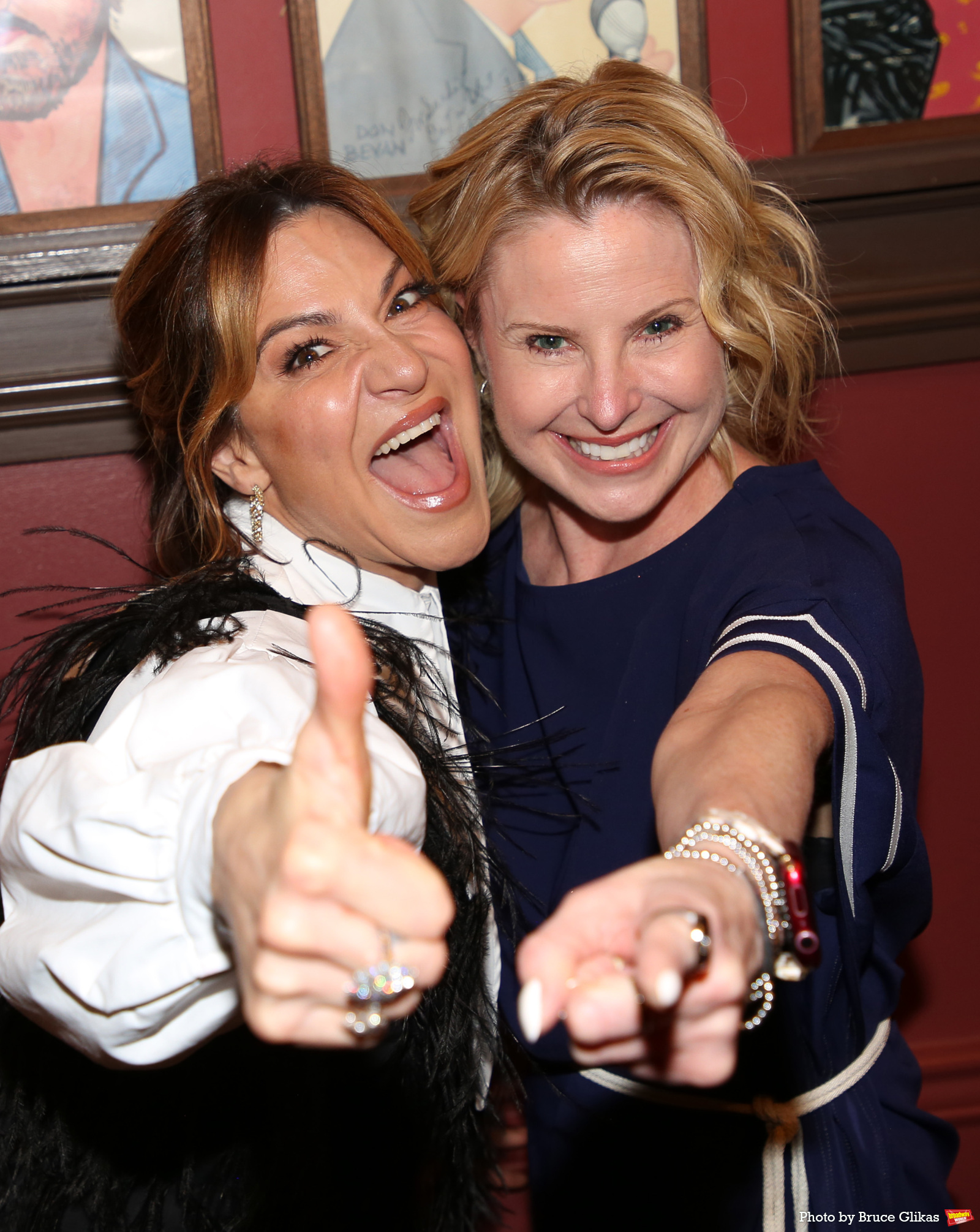 Photos: THE LOST BOYS' Shoshana Bean Receives Portrait at Sardi's Image