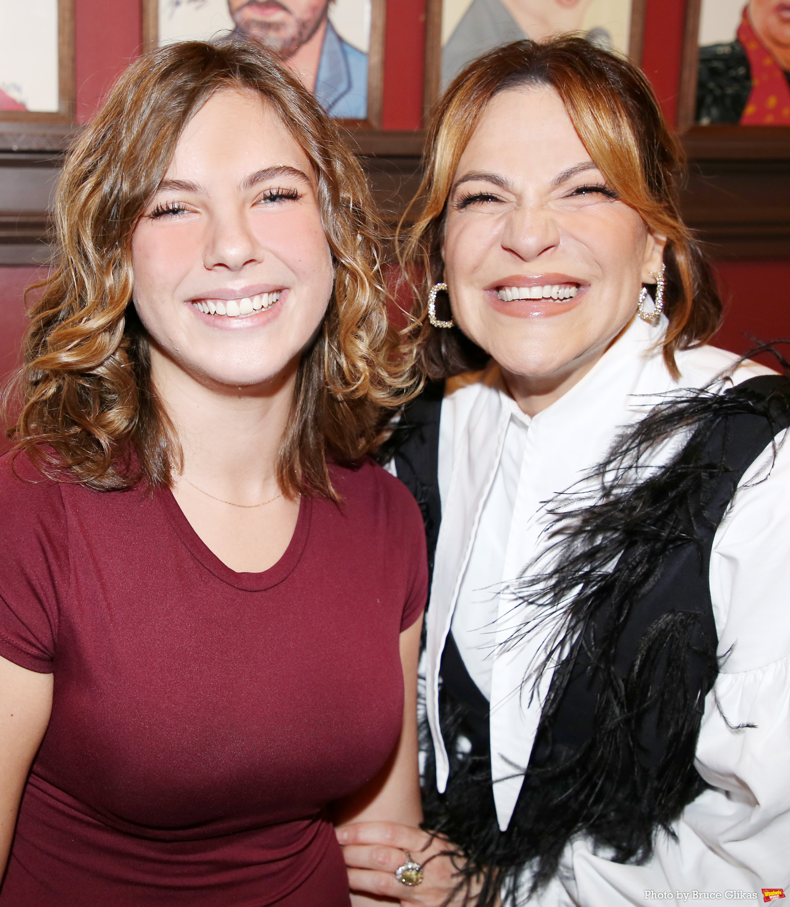 Photos: THE LOST BOYS' Shoshana Bean Receives Portrait at Sardi's Image