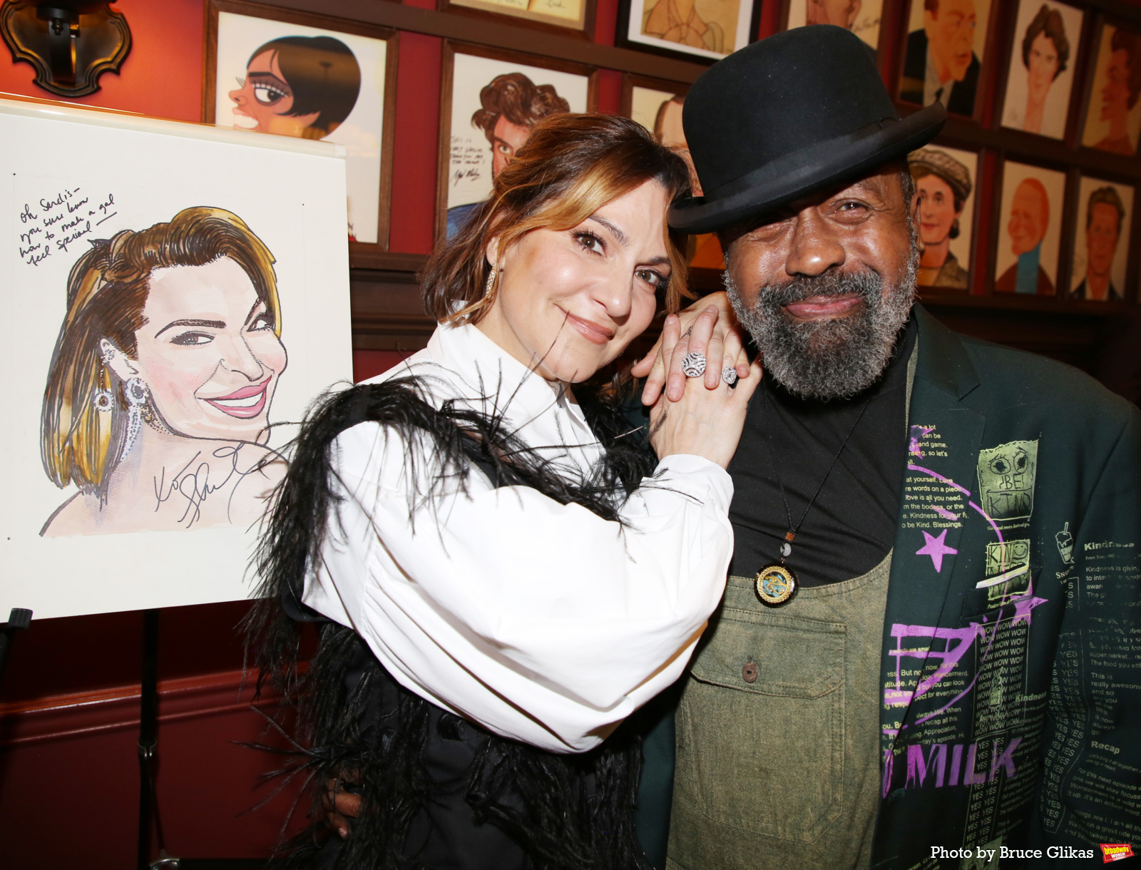 Photos: THE LOST BOYS' Shoshana Bean Receives Portrait at Sardi's Image