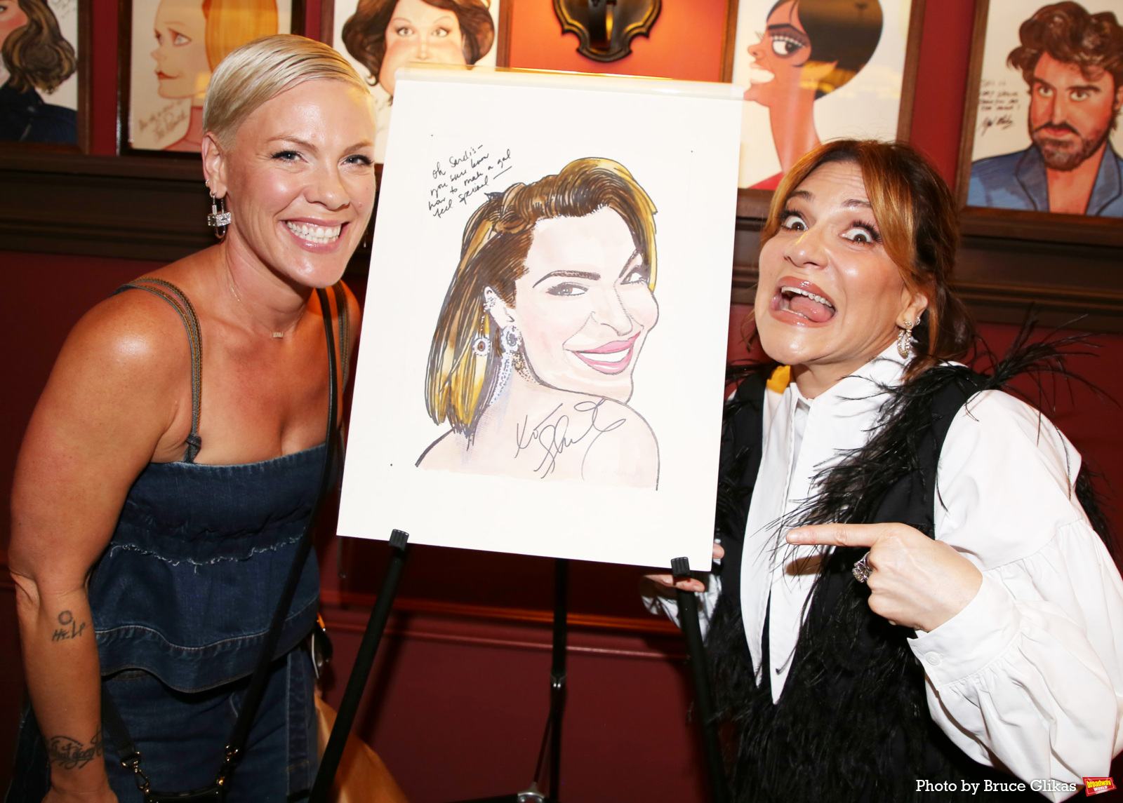 Photos: THE LOST BOYS' Shoshana Bean Receives Portrait at Sardi's Image