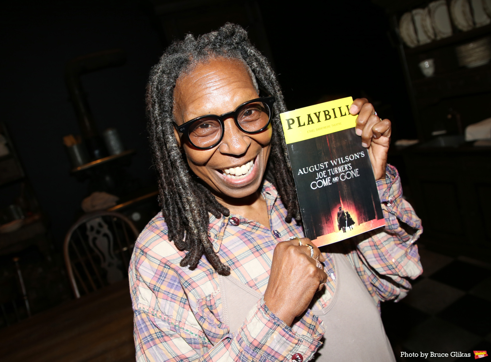Photos: Whoopi Goldberg Visits JOE TURNER'S COME AND GONE Image