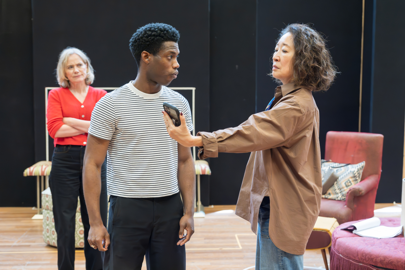 Photos: Sandra Oh and More in Rehearsal For THE MISANTHROPE at the National Theatre Image