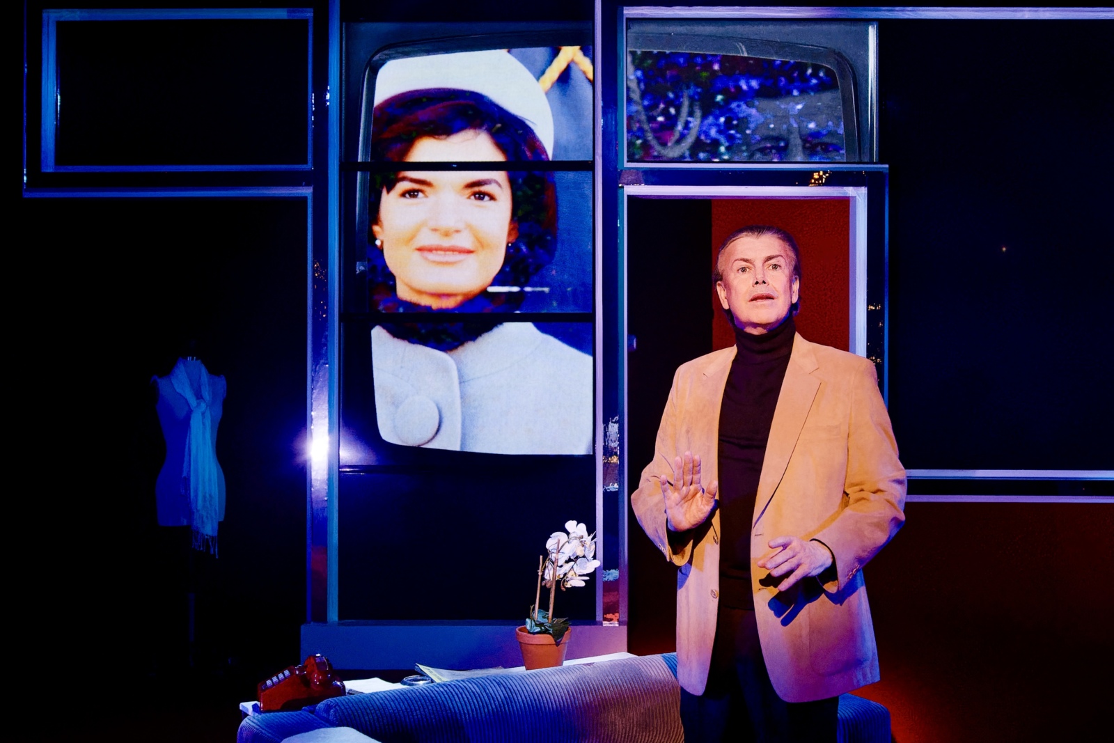 Photos: Matt McGrath in MISTER HALSTON at Bay Street Theater Image