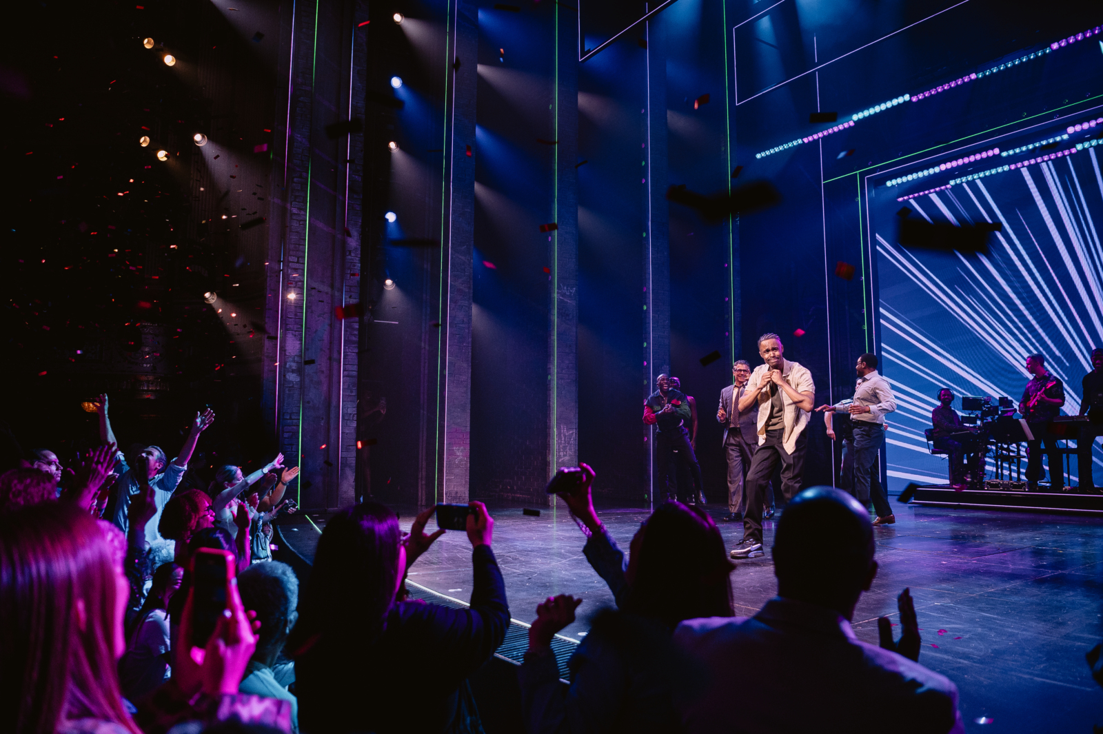 Photos: Tavon Olds-Sample Takes Final Bow as 'Middle Michael' in MJ Image
