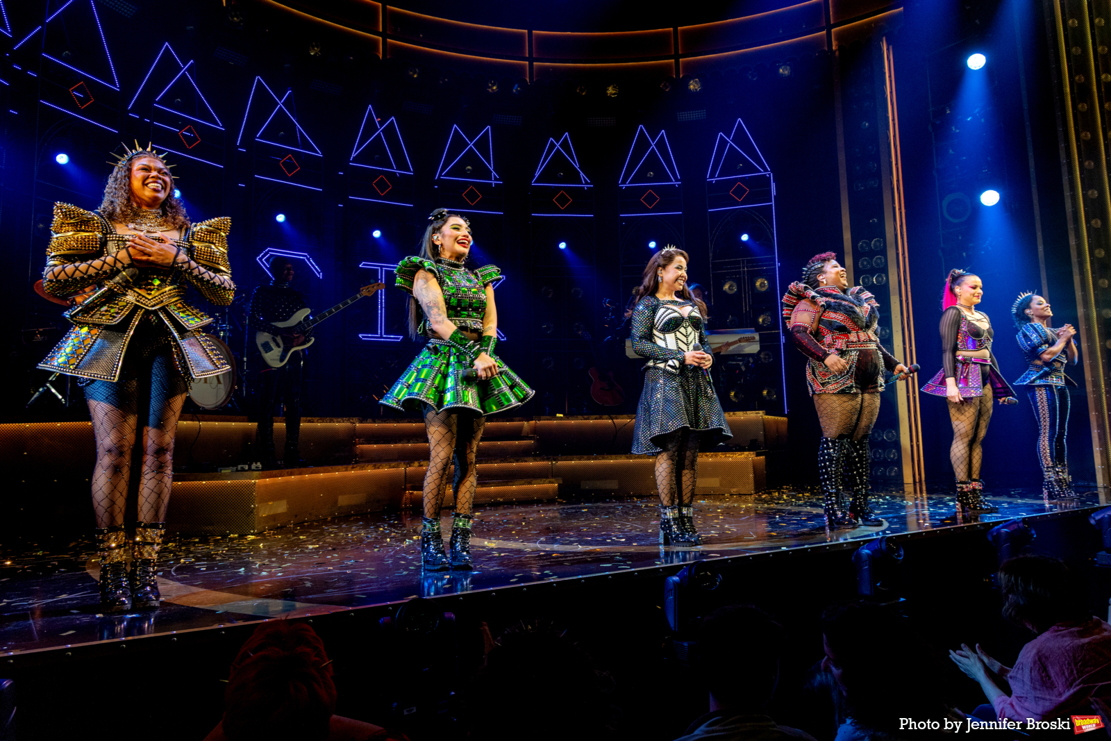 Photos: Kirstin Maldonado Takes First Bows in SIX THE MUSICAL on Broadway Image