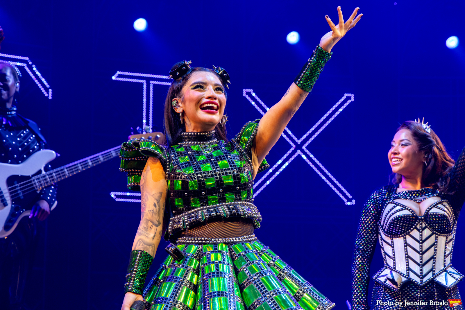 Photos: Kirstin Maldonado Takes First Bows in SIX THE MUSICAL on Broadway Image