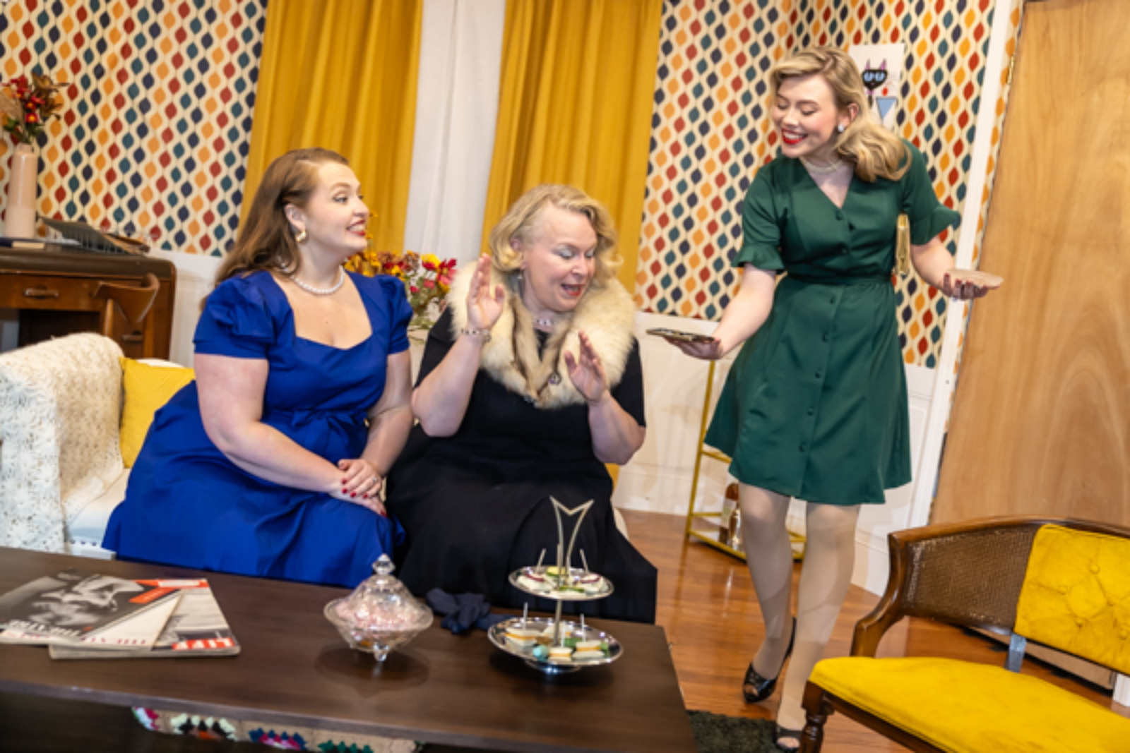 Photos: First look at King Avenue Players’ PERFECT ARRANGEMENT Image