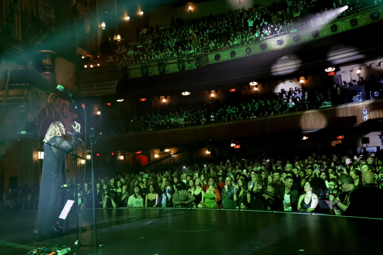 Photos: Inside THE VAMPIRE LESTAT's One Night Concert at the Beacon Theatre Image