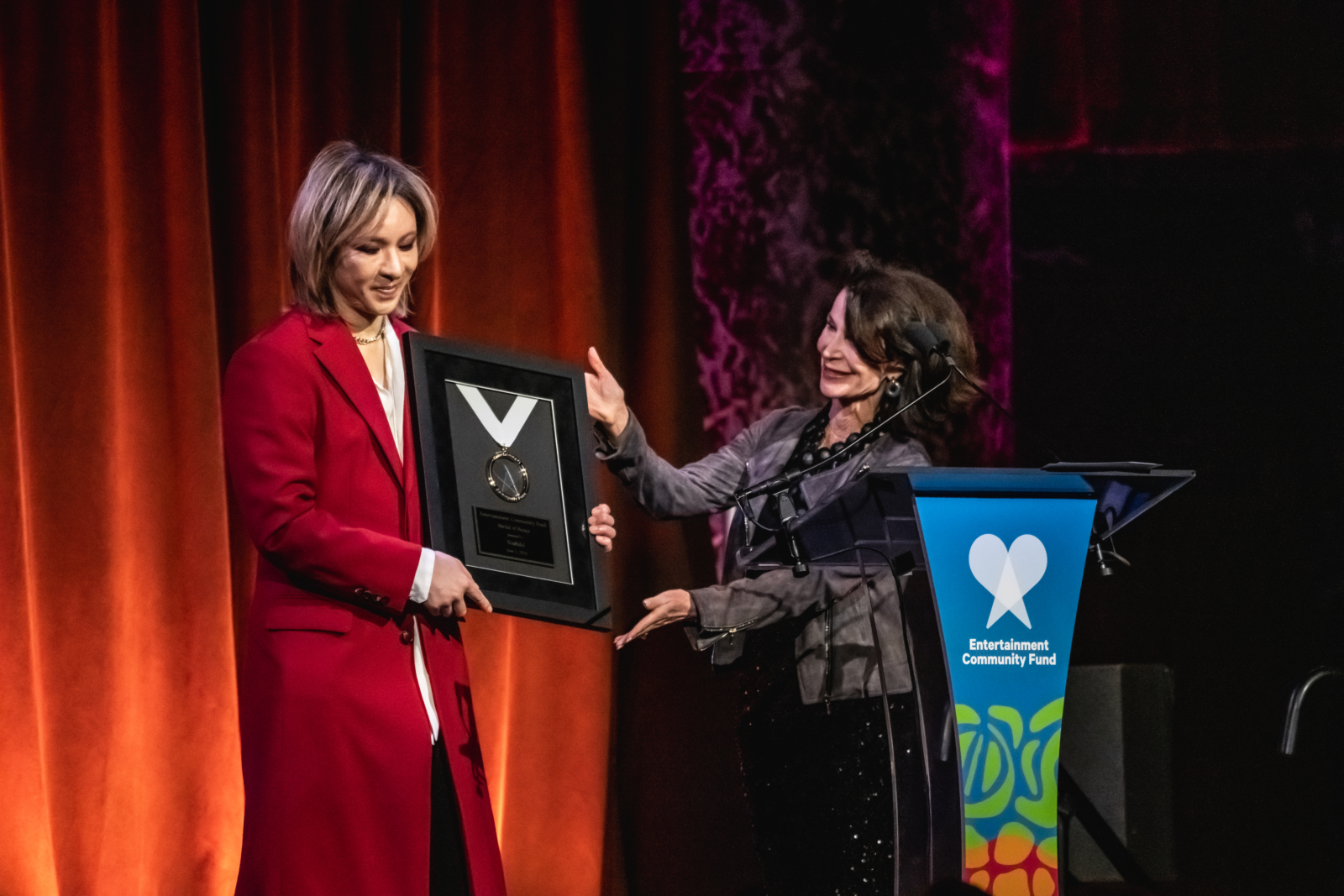 Photos & Video: The Entertainment Community Fund Raises 1.8 Million at Annual Gala Image