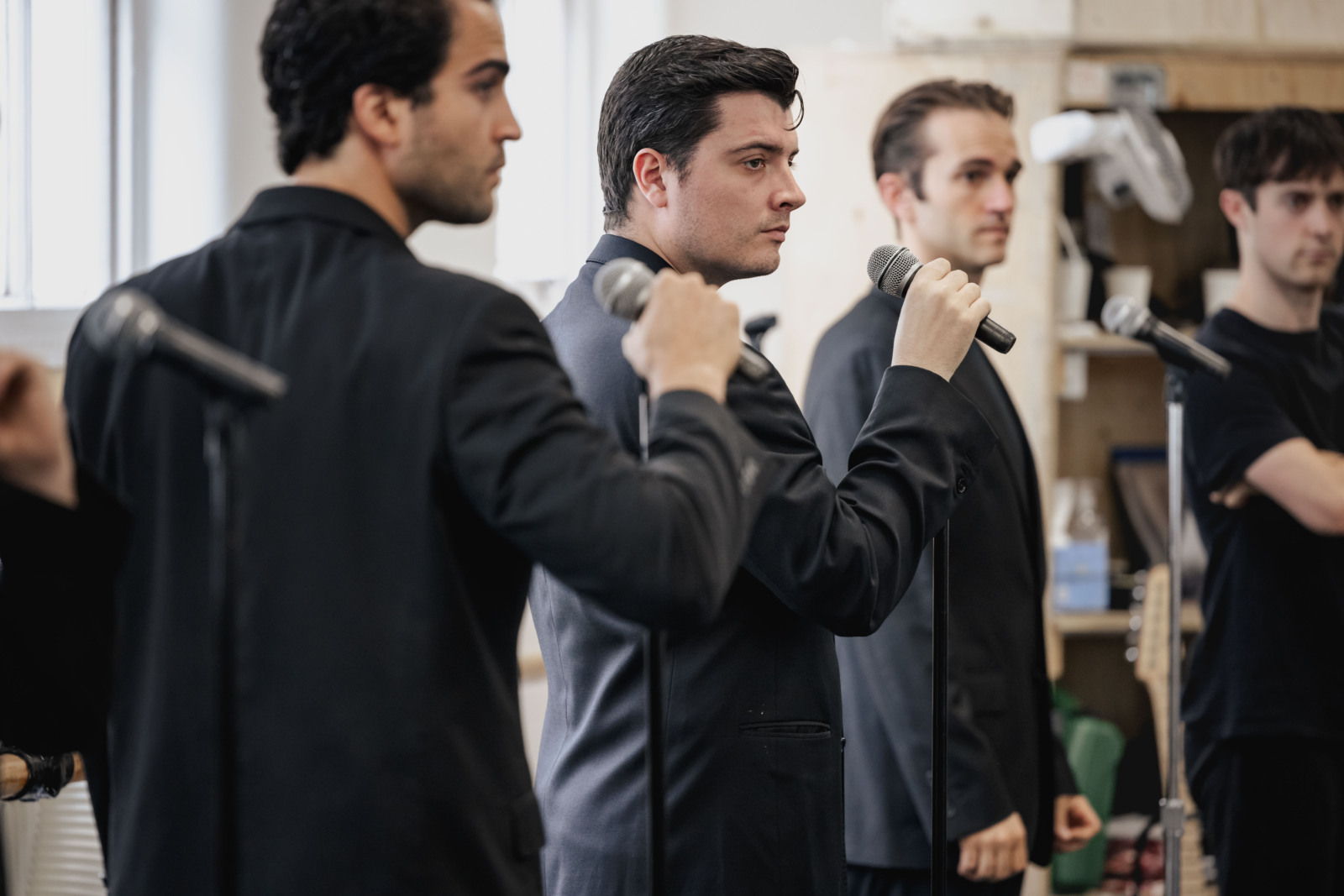Photos: JERSEY BOYS 20th Anniversary UK & Ireland Tour in Rehearsal Image