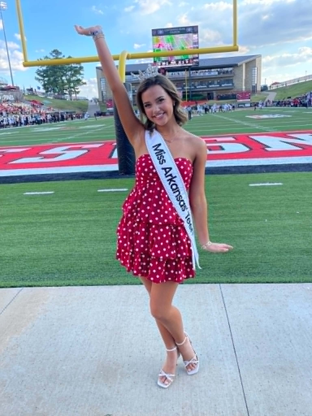 Interview: 2025 MISS ARKANSAS TEEN Amelia Lisowe prepares to take final walk at Robinson Center Image