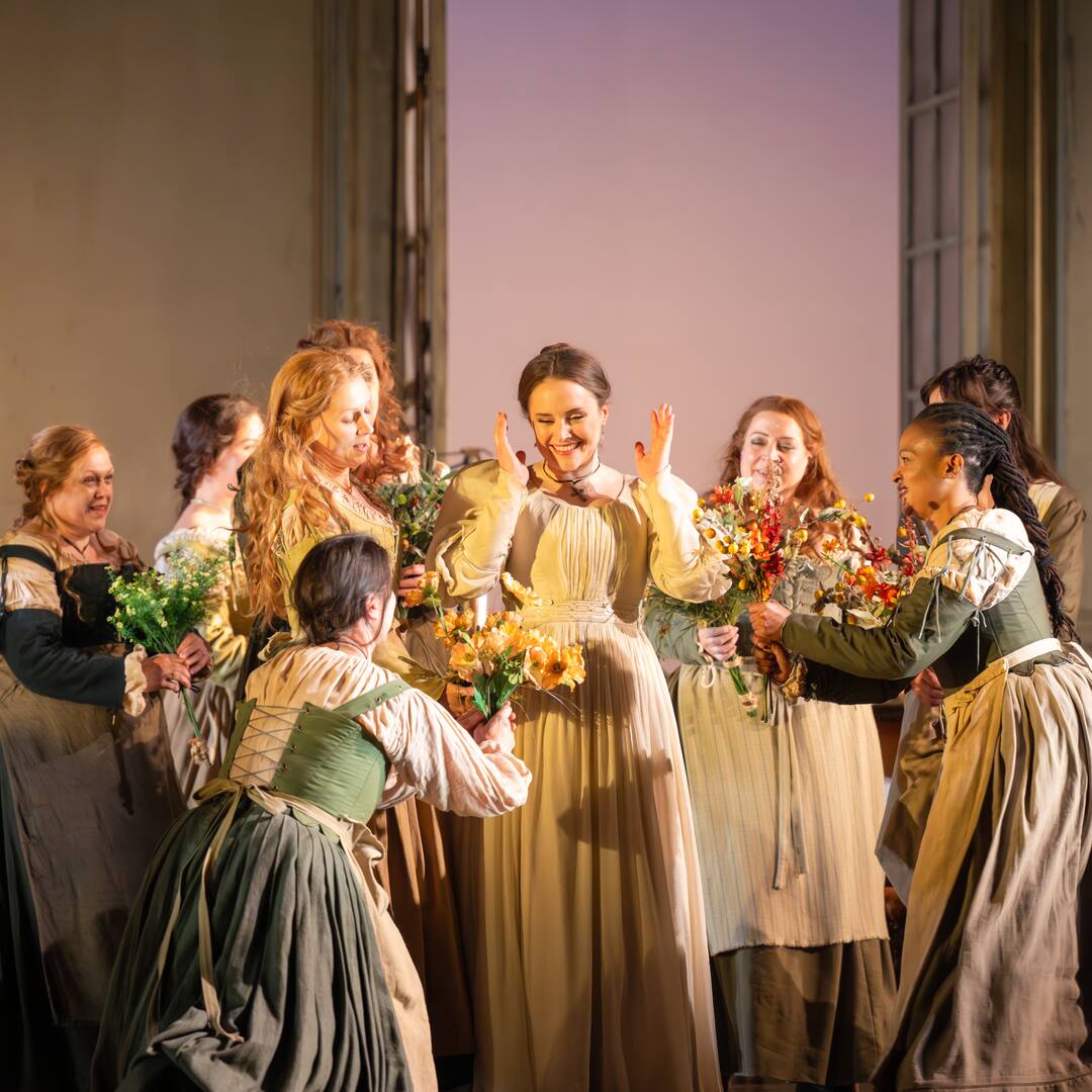 Review: THE MARRIAGE OF FIGARO, Royal Ballet & Opera Image