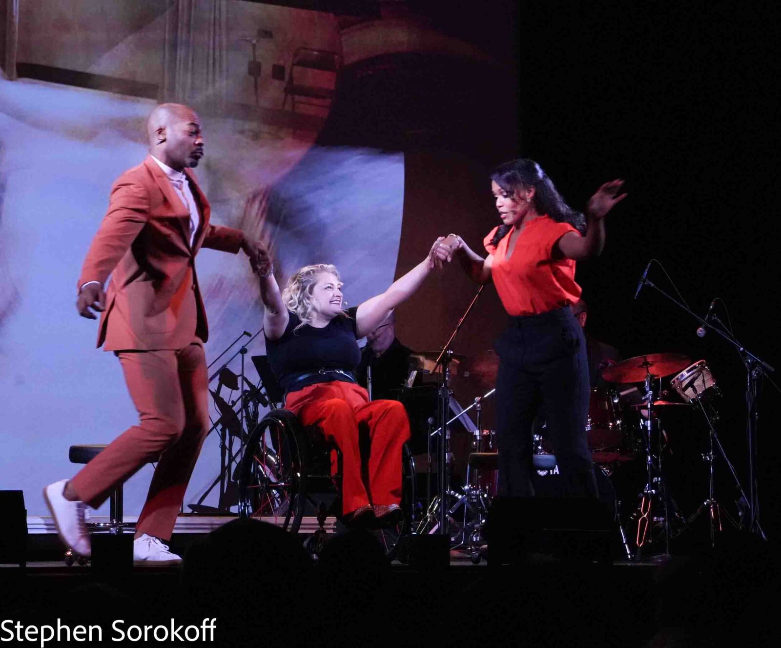 PHOTOS: Lyrics & Lyricists Presents THE LOVE AND LYRICS OF ALAN & MARILYN BERGMAN at 92NY Image