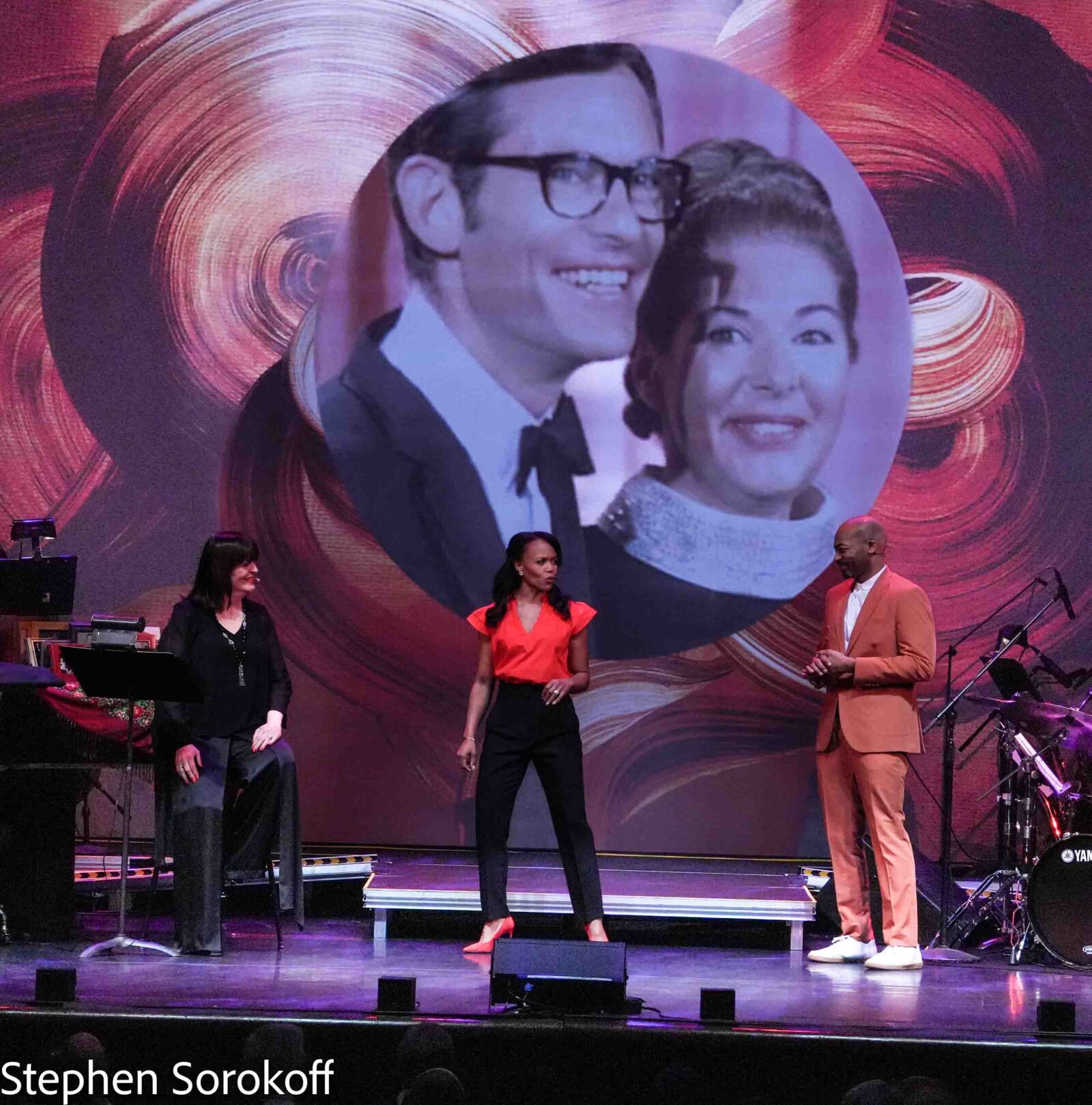 PHOTOS: Lyrics & Lyricists Presents THE LOVE AND LYRICS OF ALAN & MARILYN BERGMAN at 92NY Image