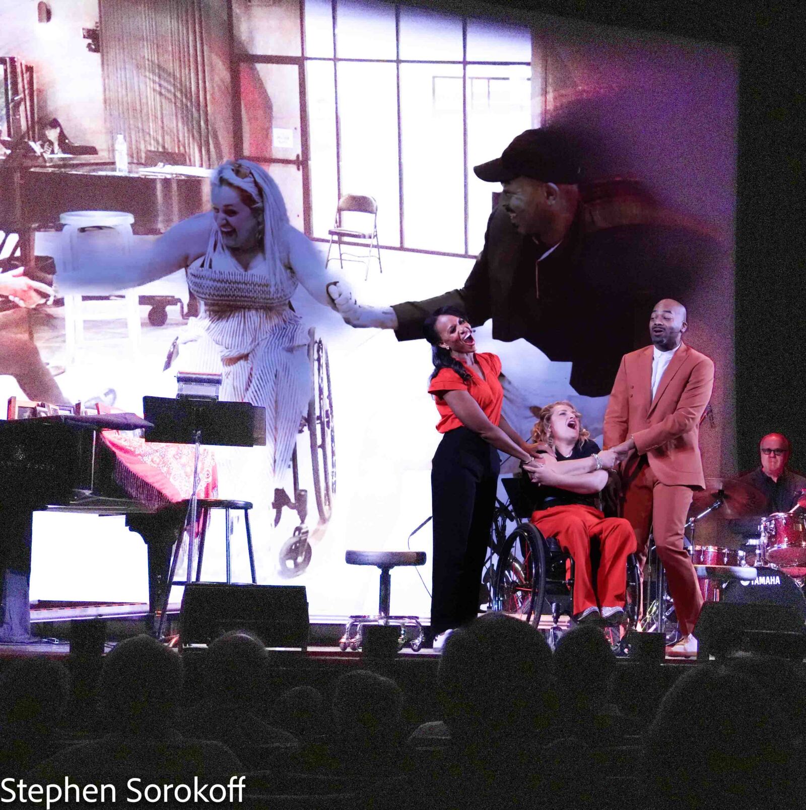 PHOTOS: Lyrics & Lyricists Presents THE LOVE AND LYRICS OF ALAN & MARILYN BERGMAN at 92NY Image