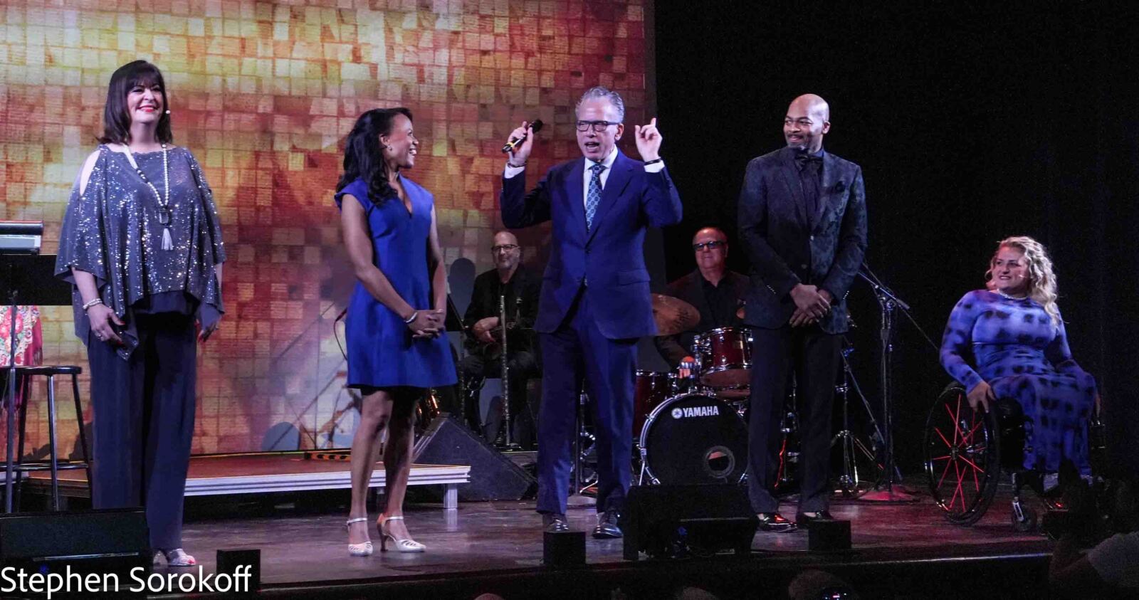 PHOTOS: Lyrics & Lyricists Presents THE LOVE AND LYRICS OF ALAN & MARILYN BERGMAN at 92NY Image