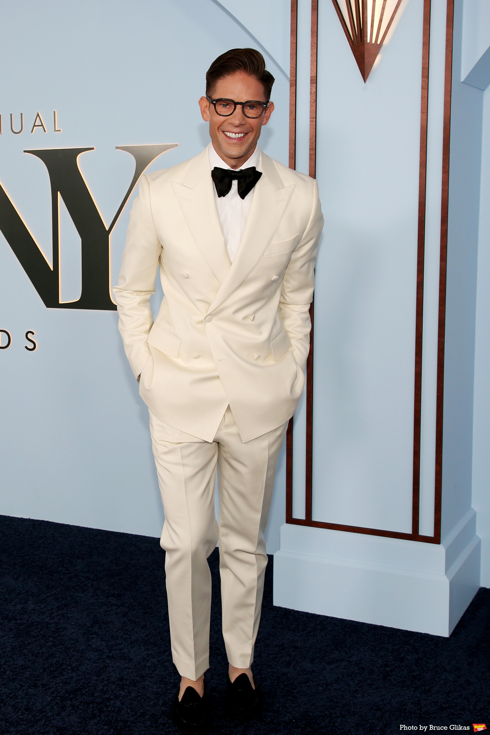 Photos: 2026 Tony Awards- Stars Walk the Red Carpet Image