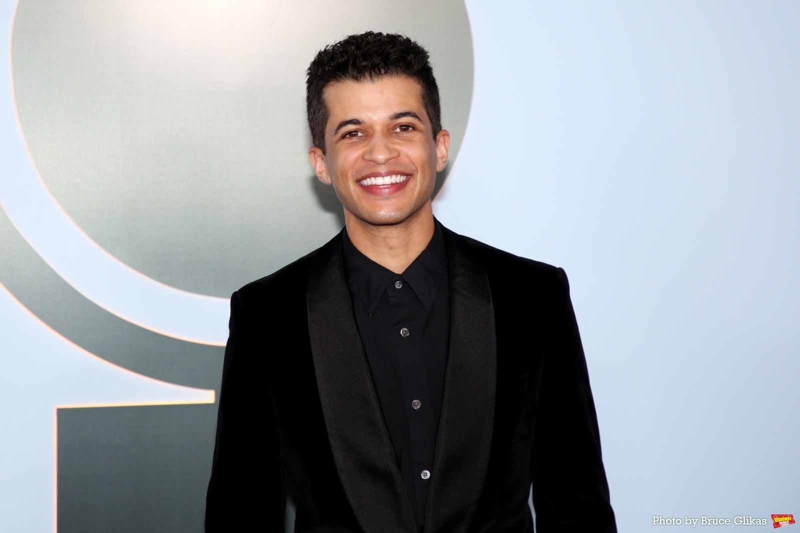 Photos: 2026 Tony Awards- Stars Walk the Red Carpet Image