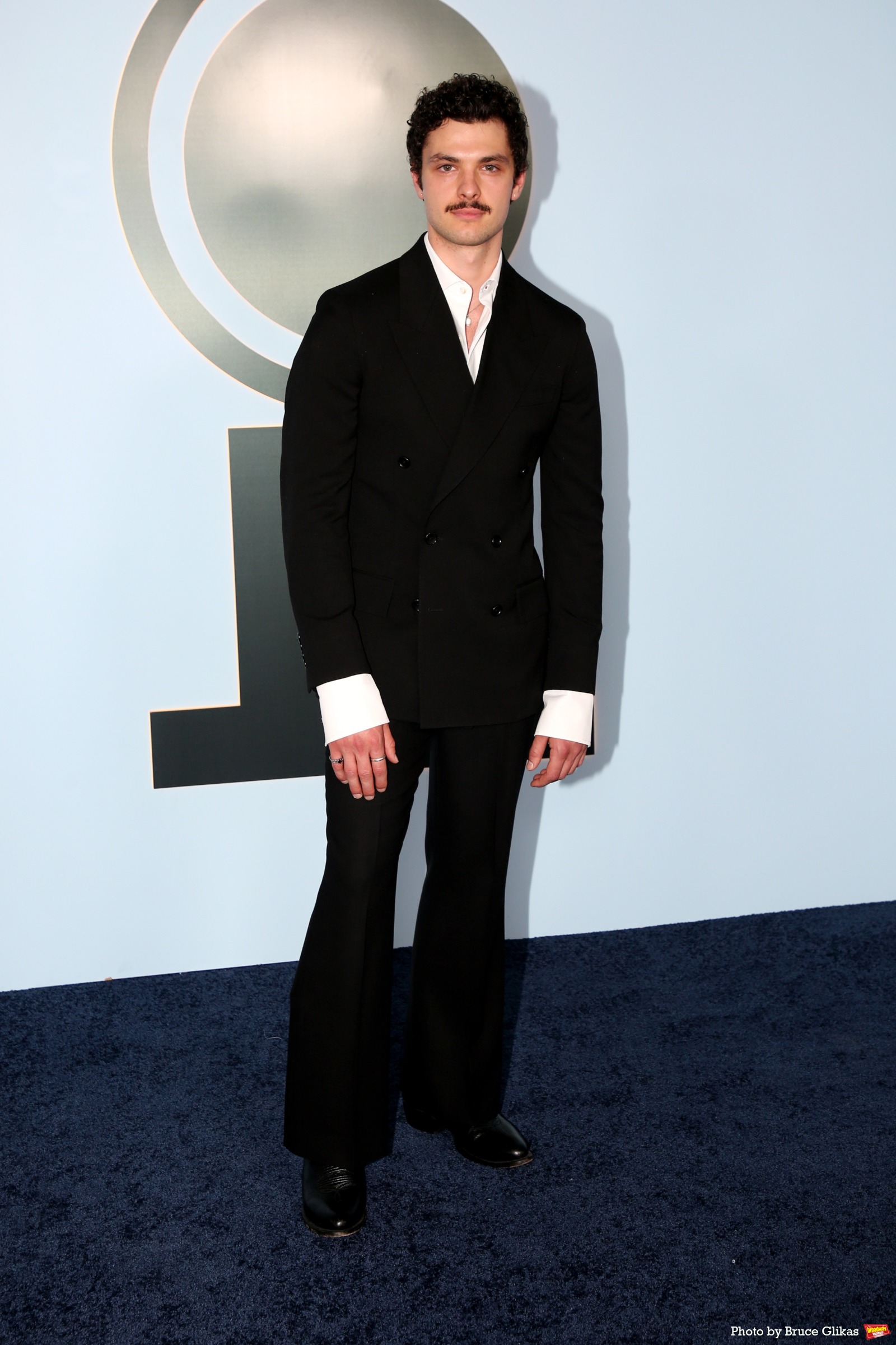 Photos: 2026 Tony Awards- Stars Walk the Red Carpet Image