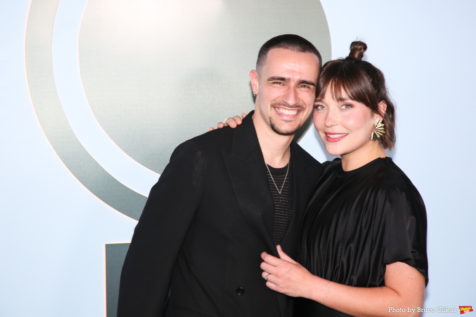 Photos: 2026 Tony Awards- Stars Walk the Red Carpet Image