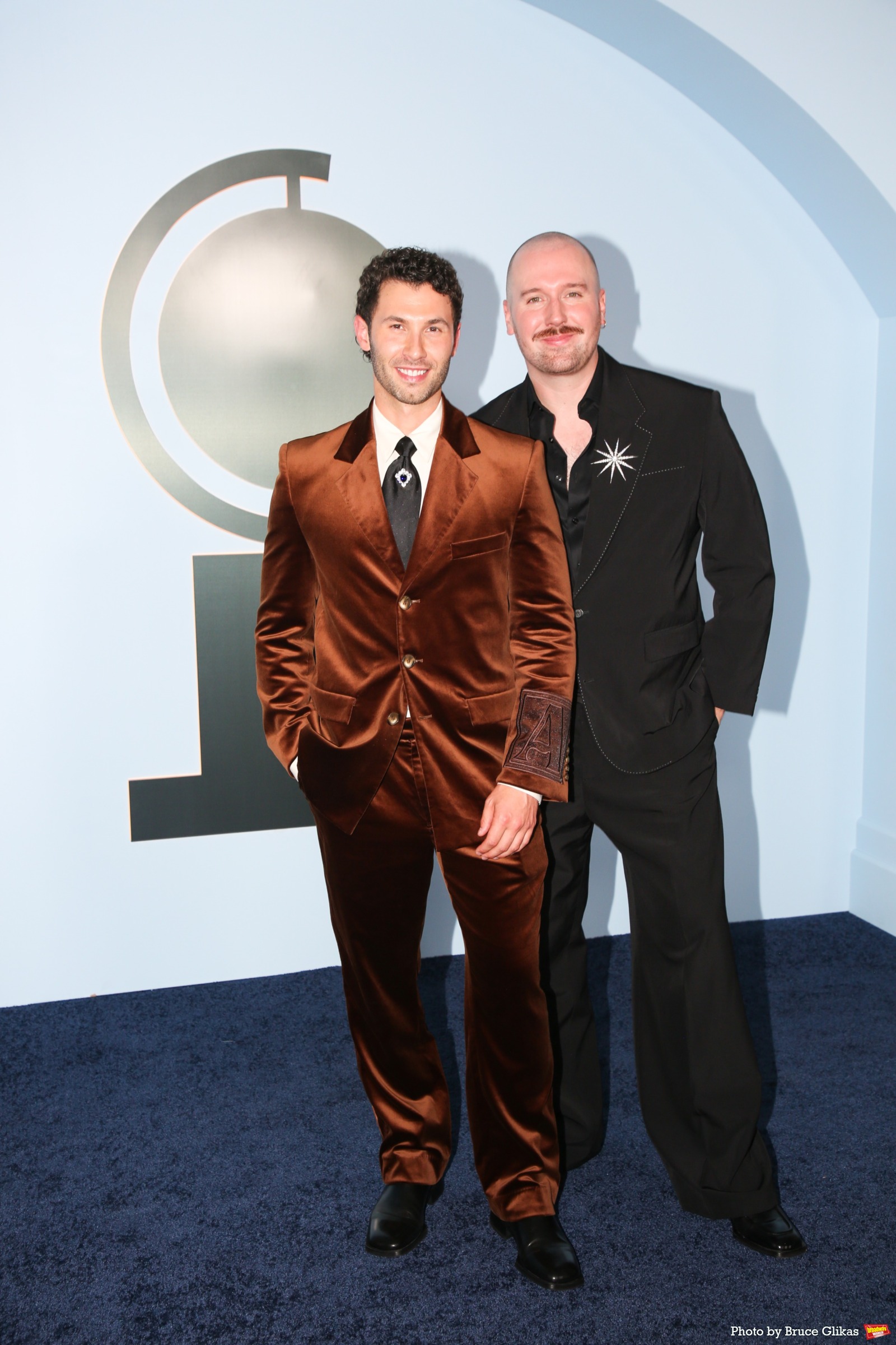 Photos: 2026 Tony Awards- Stars Walk the Red Carpet Image
