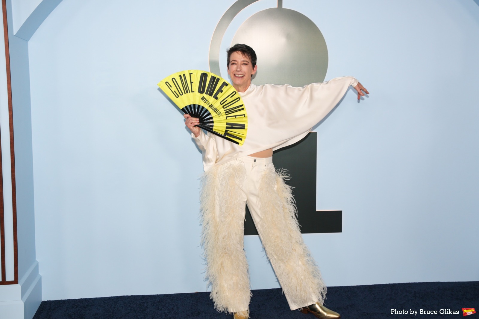 Photos: 2026 Tony Awards- Stars Walk the Red Carpet Image