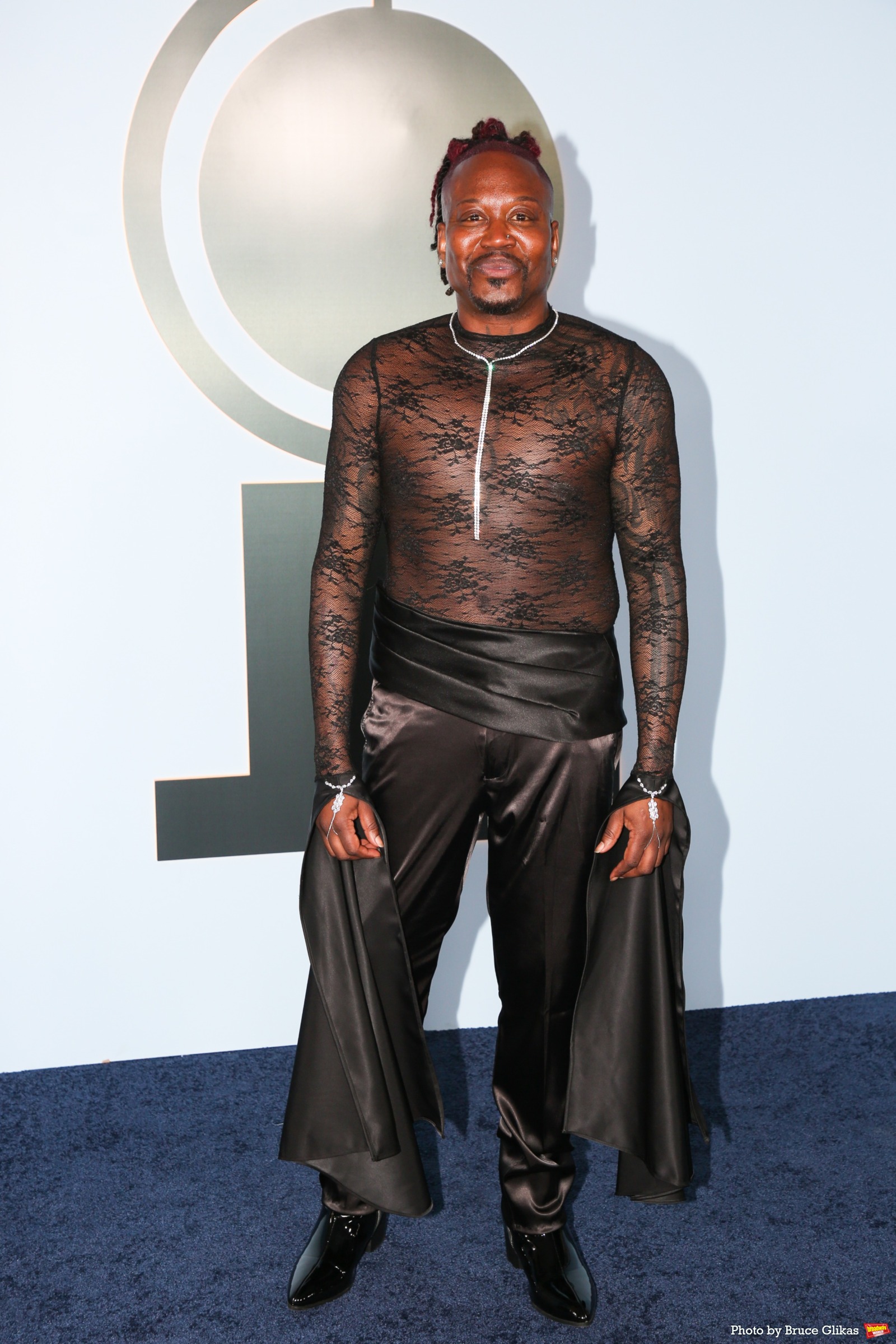 Photos: 2026 Tony Awards- Stars Walk the Red Carpet Image