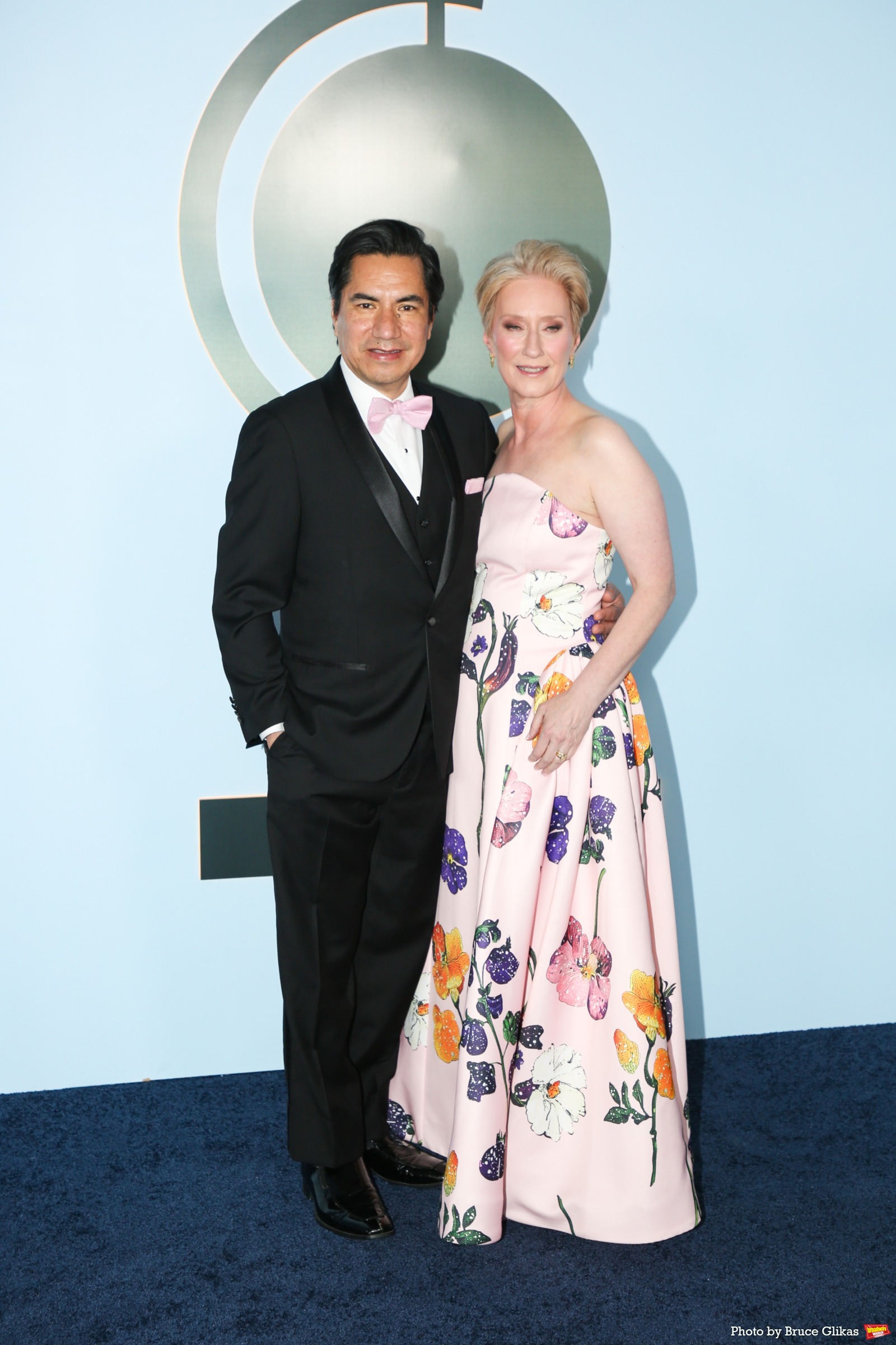 Photos: 2026 Tony Awards- Stars Walk the Red Carpet Image