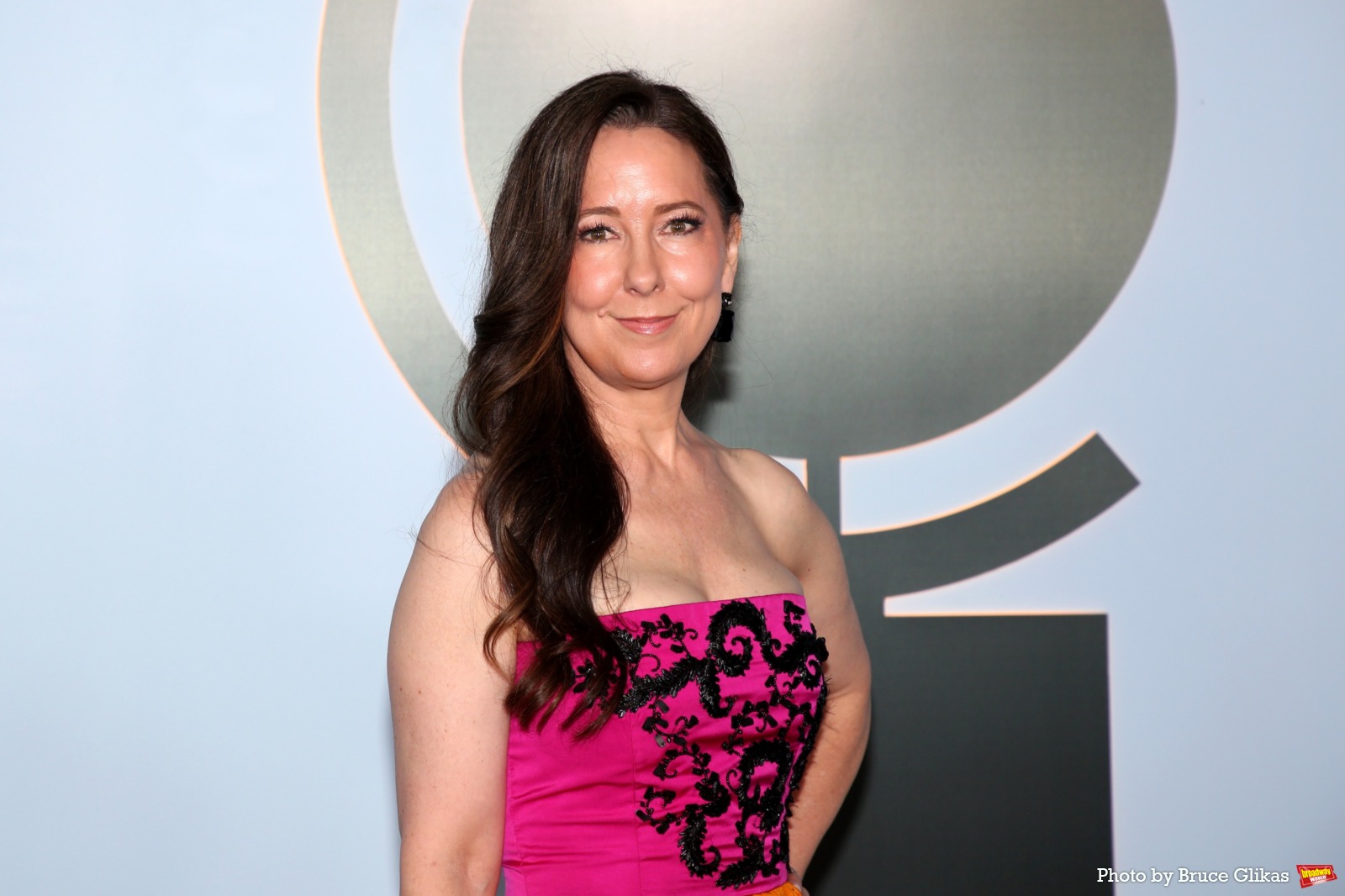 Photos: 2026 Tony Awards- Stars Walk the Red Carpet Image
