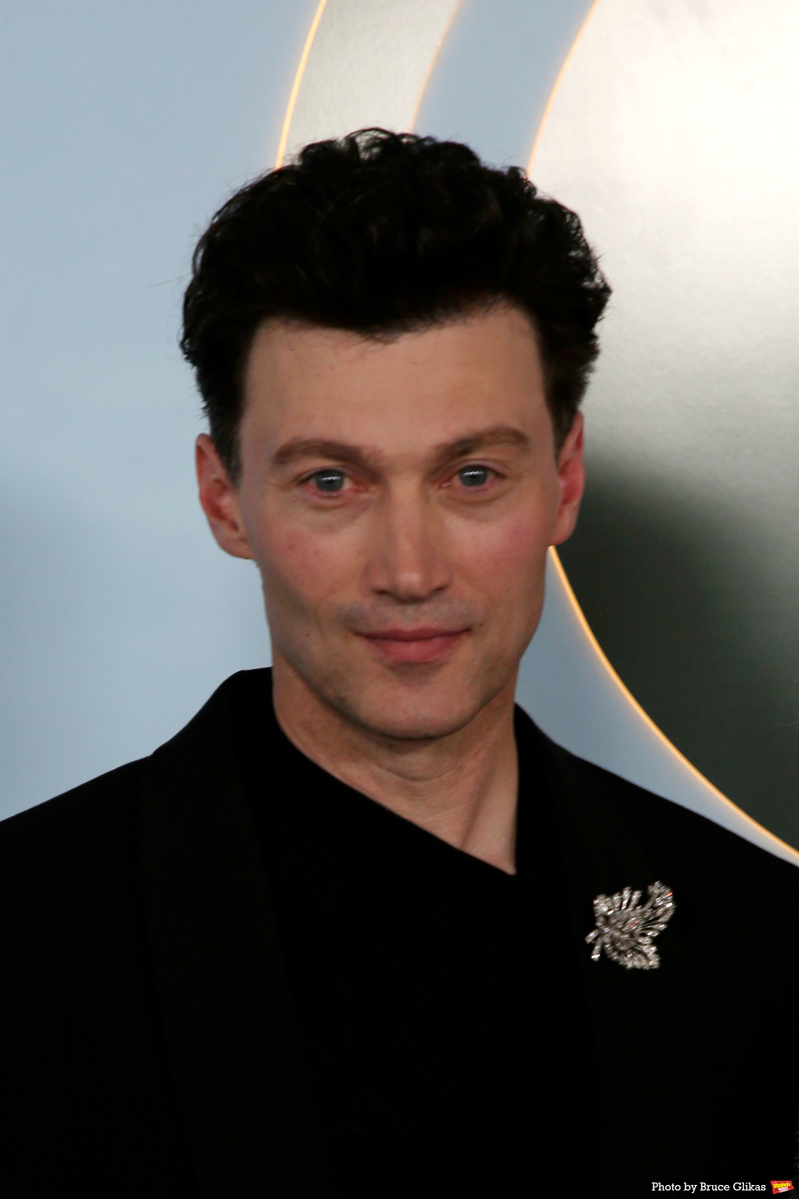 Photos: 2026 Tony Awards- Stars Walk the Red Carpet Image