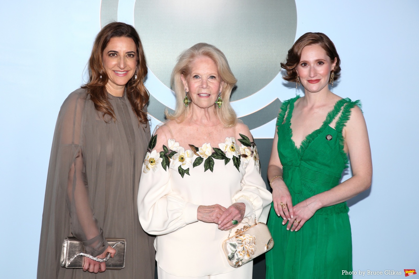 Photos: 2026 Tony Awards- Stars Walk the Red Carpet Image