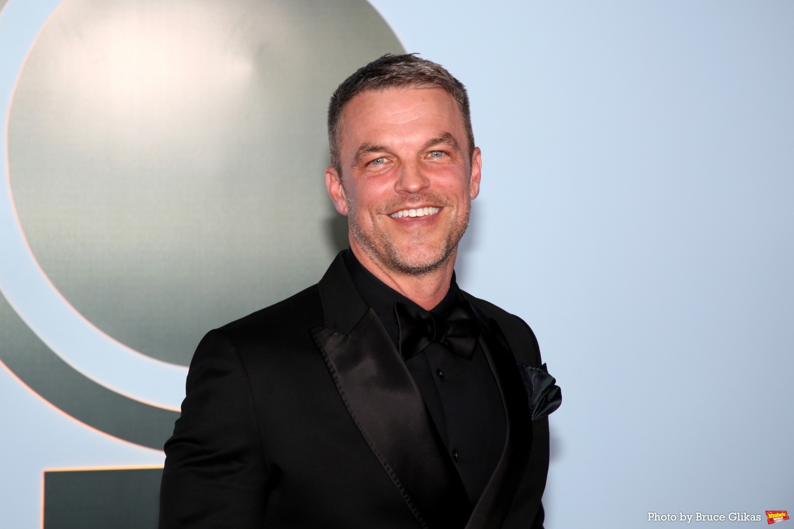 Photos: 2026 Tony Awards- Stars Walk the Red Carpet Image