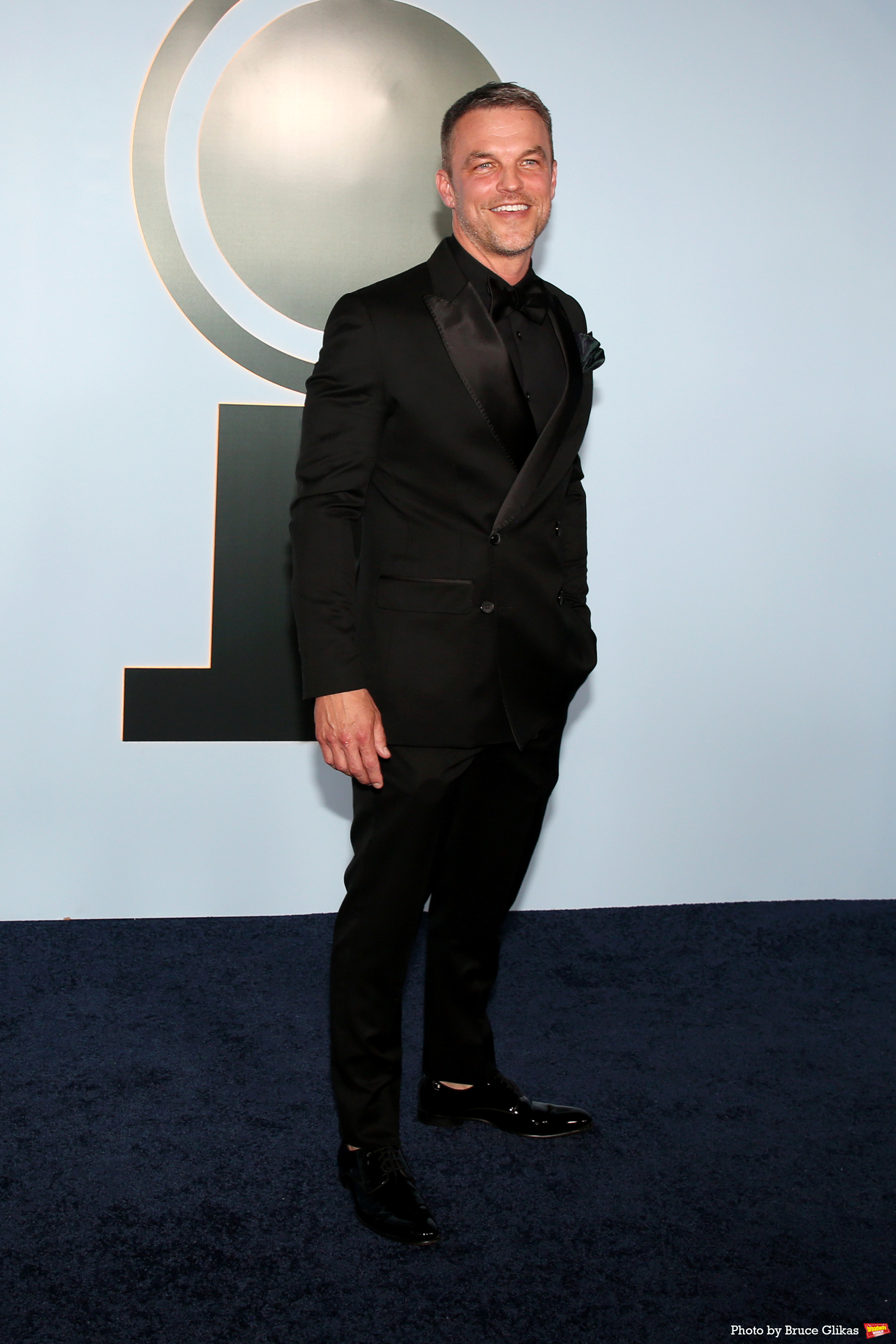 Photos: 2026 Tony Awards- Stars Walk the Red Carpet Image