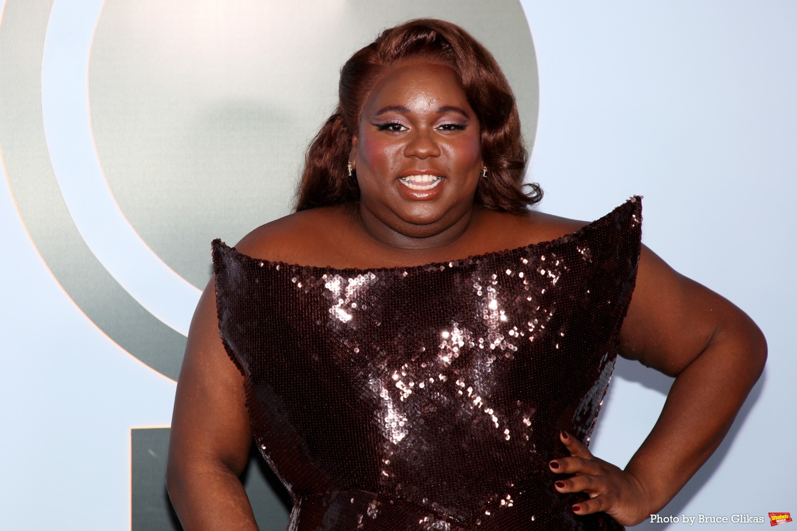 Photos: 2026 Tony Awards- Stars Walk the Red Carpet Image
