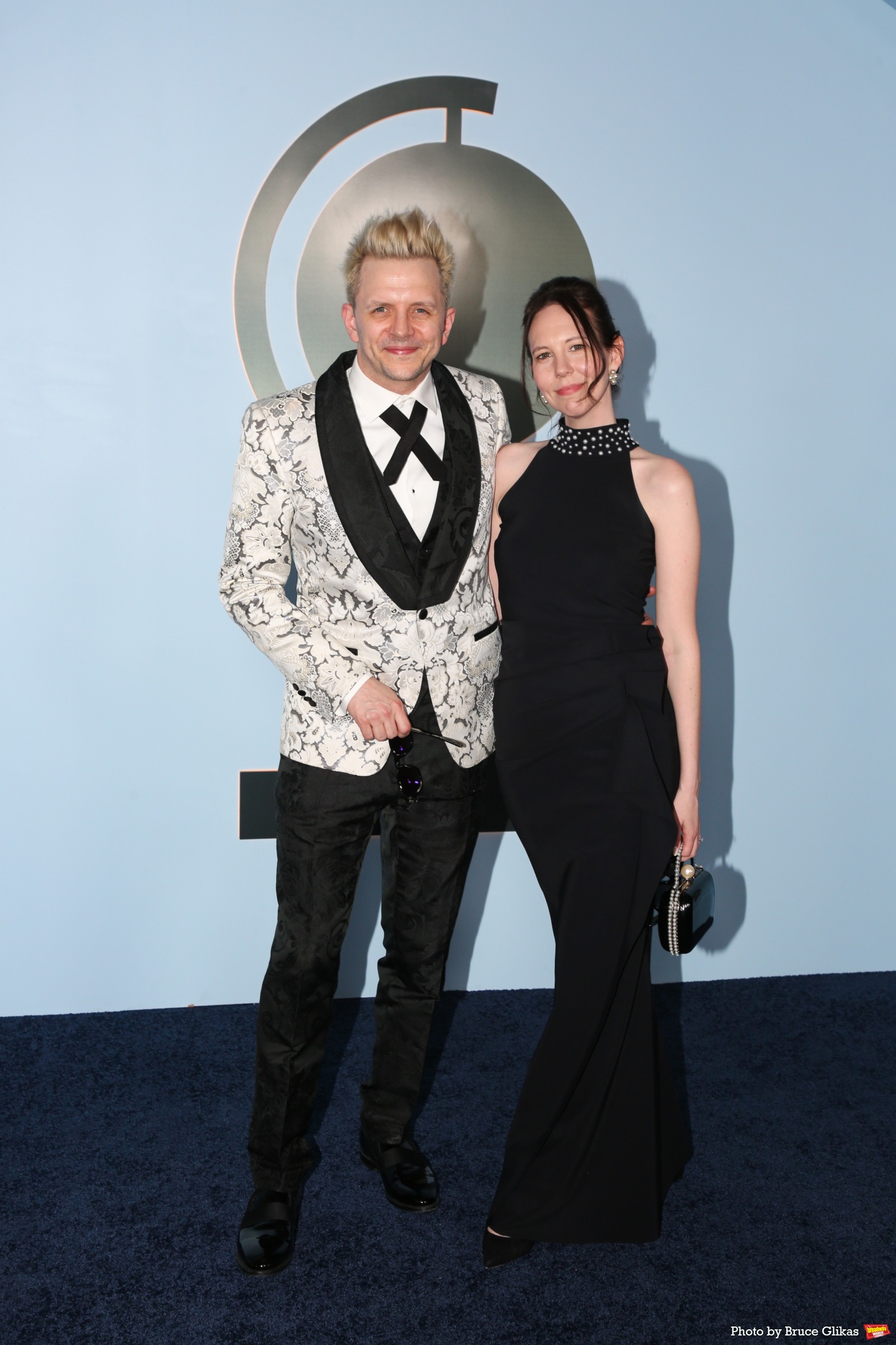 Photos: 2026 Tony Awards- Stars Walk the Red Carpet Image
