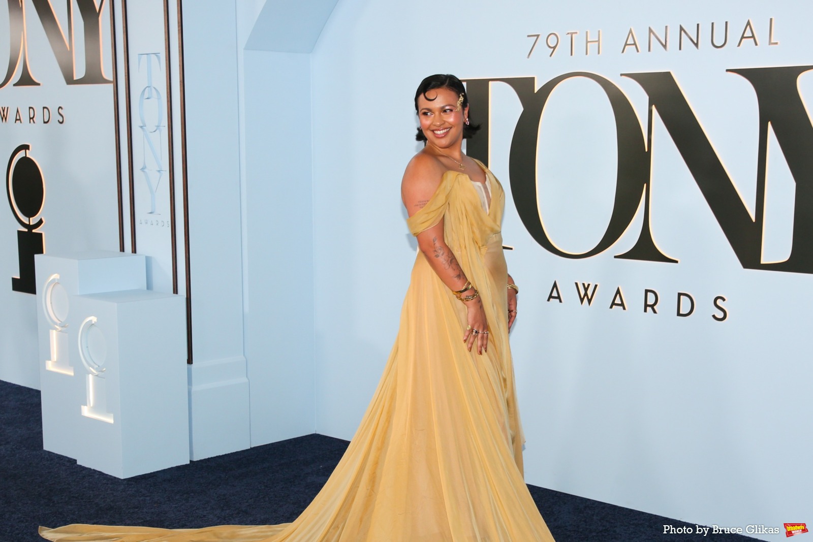 Photos: 2026 Tony Awards- Stars Walk the Red Carpet Image