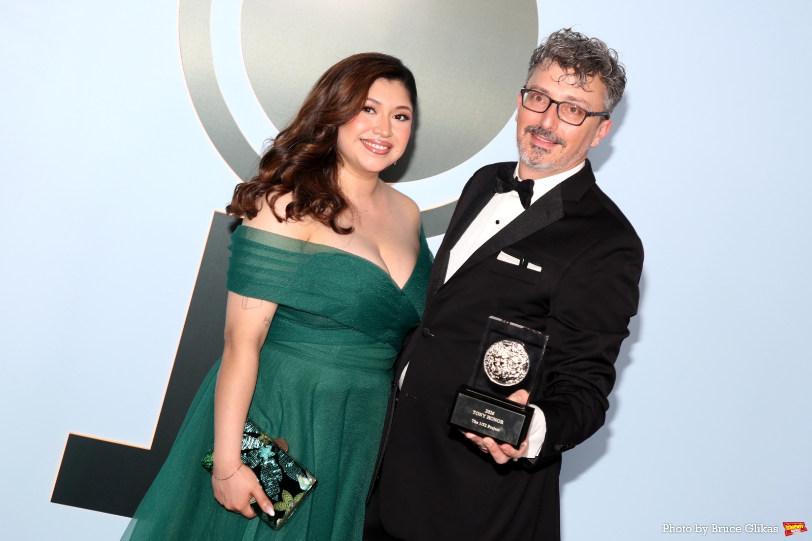 Photos: 2026 Tony Awards- Stars Walk the Red Carpet Image