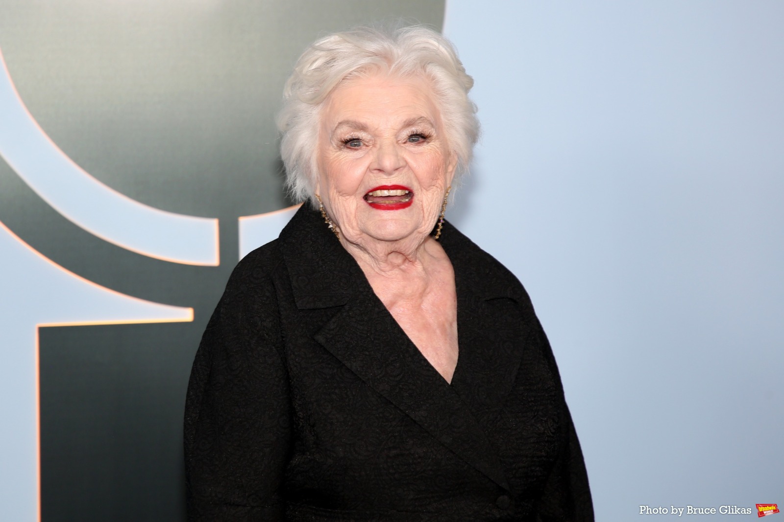 Photos: 2026 Tony Awards- Stars Walk the Red Carpet Image
