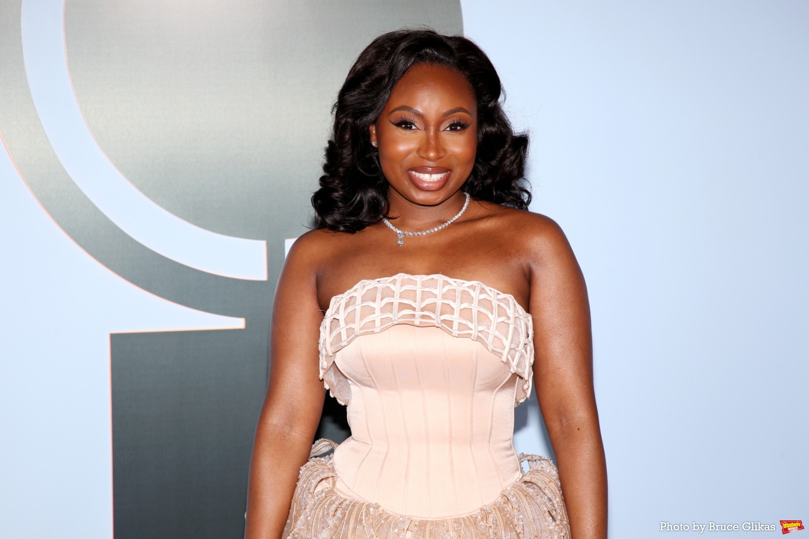 Photos: 2026 Tony Awards- Stars Walk the Red Carpet Image