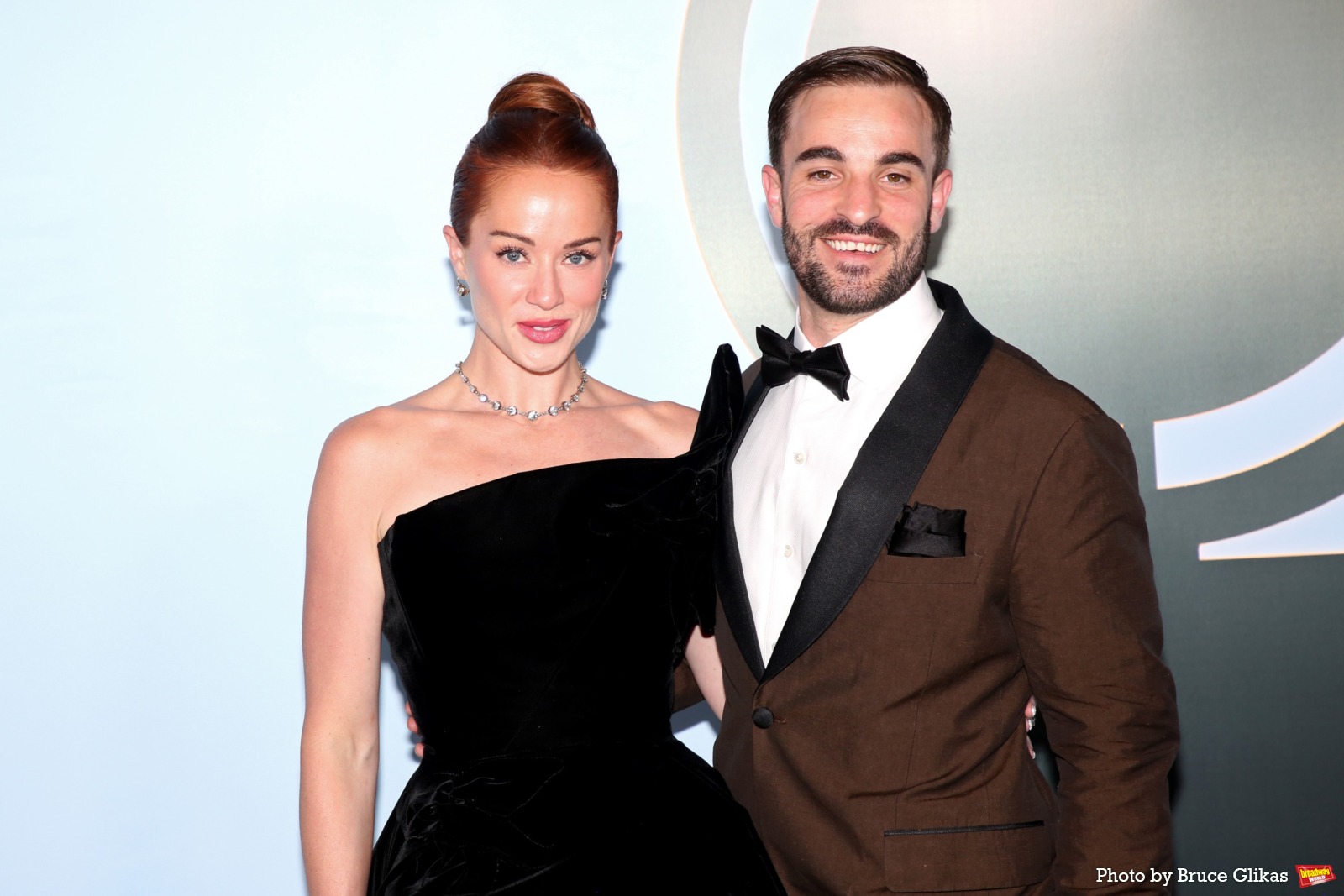 Photos: 2026 Tony Awards- Stars Walk the Red Carpet Image