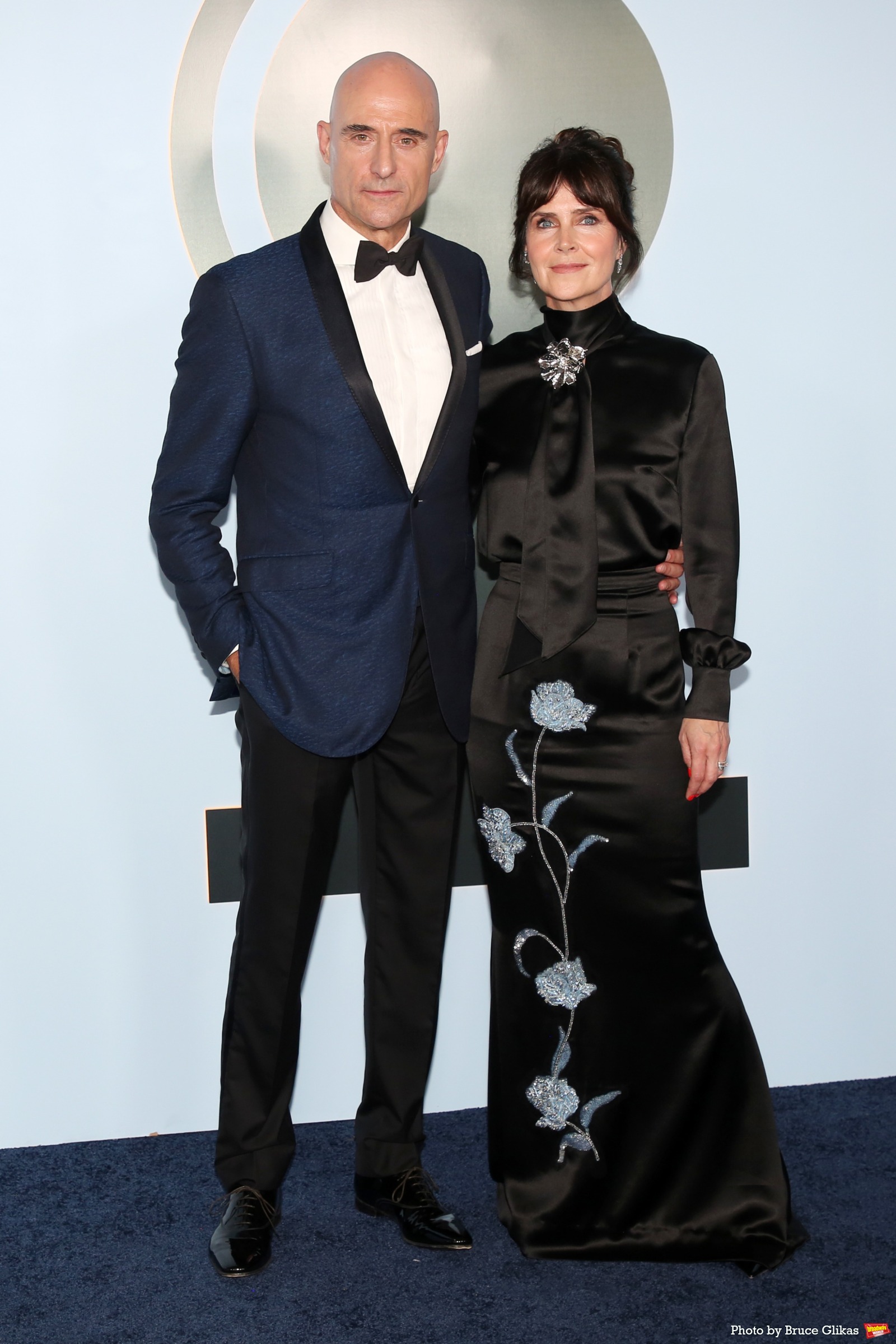 Photos: 2026 Tony Awards- Stars Walk the Red Carpet Image