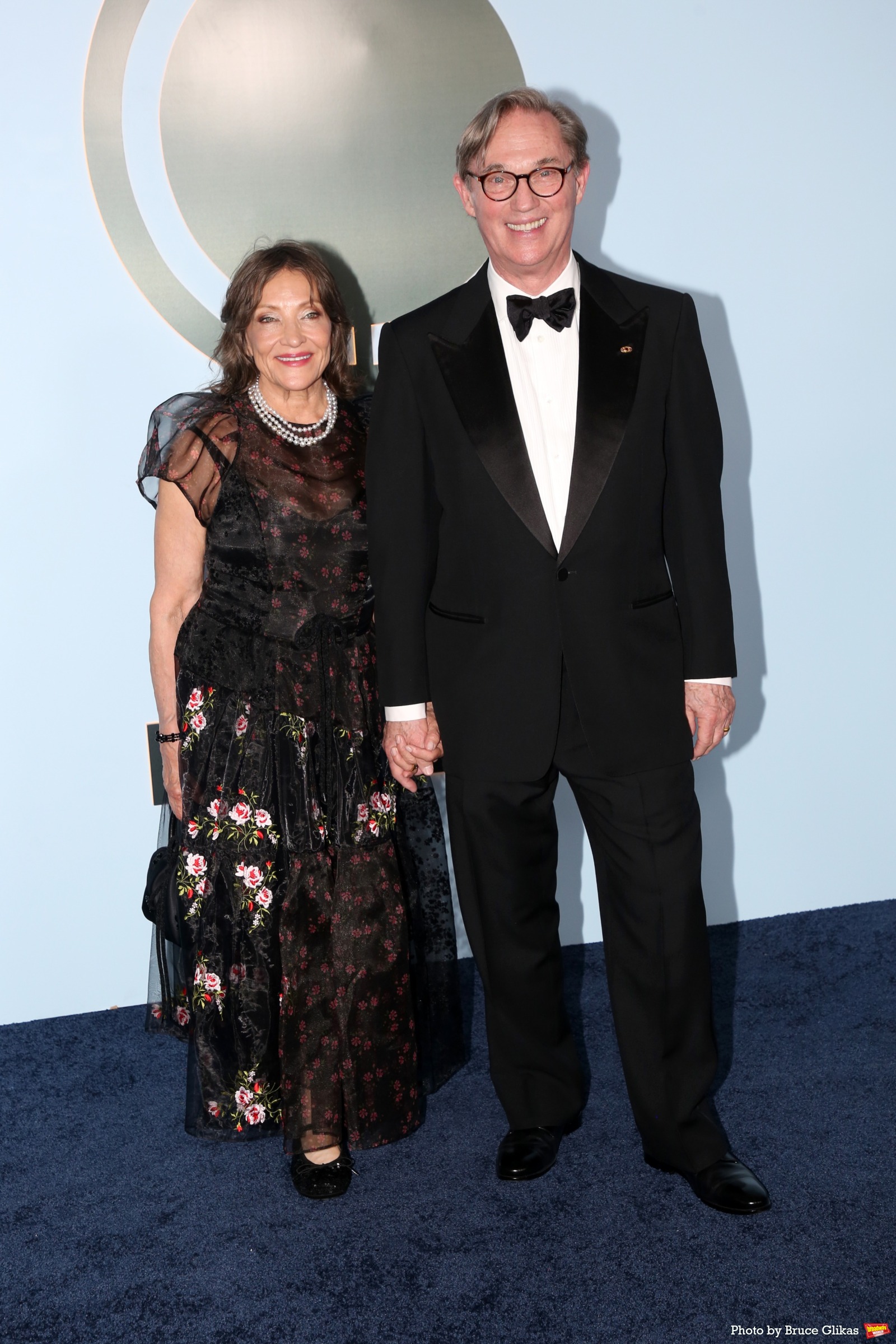 Photos: 2026 Tony Awards- Stars Walk the Red Carpet Image