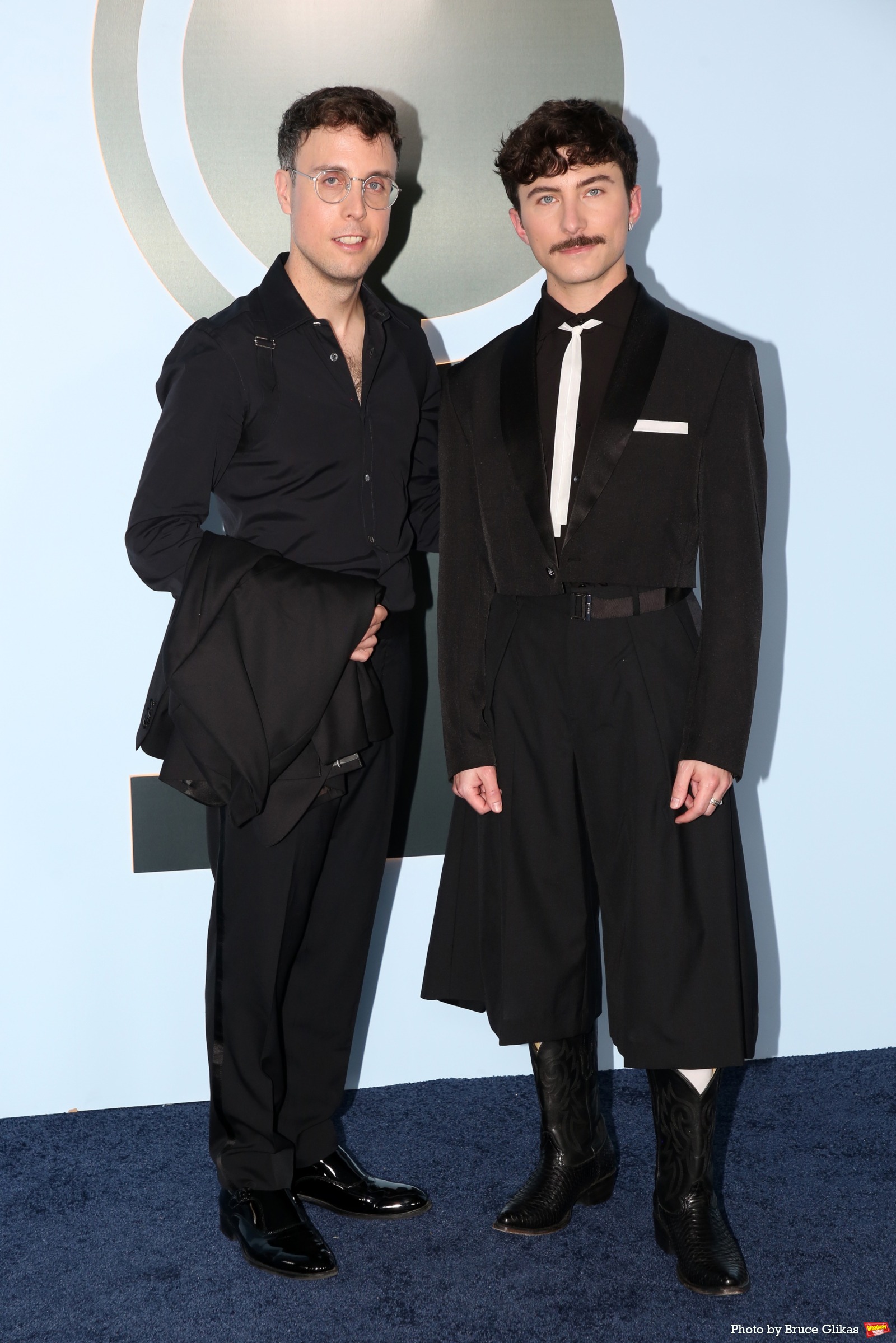 Photos: 2026 Tony Awards- Stars Walk the Red Carpet Image