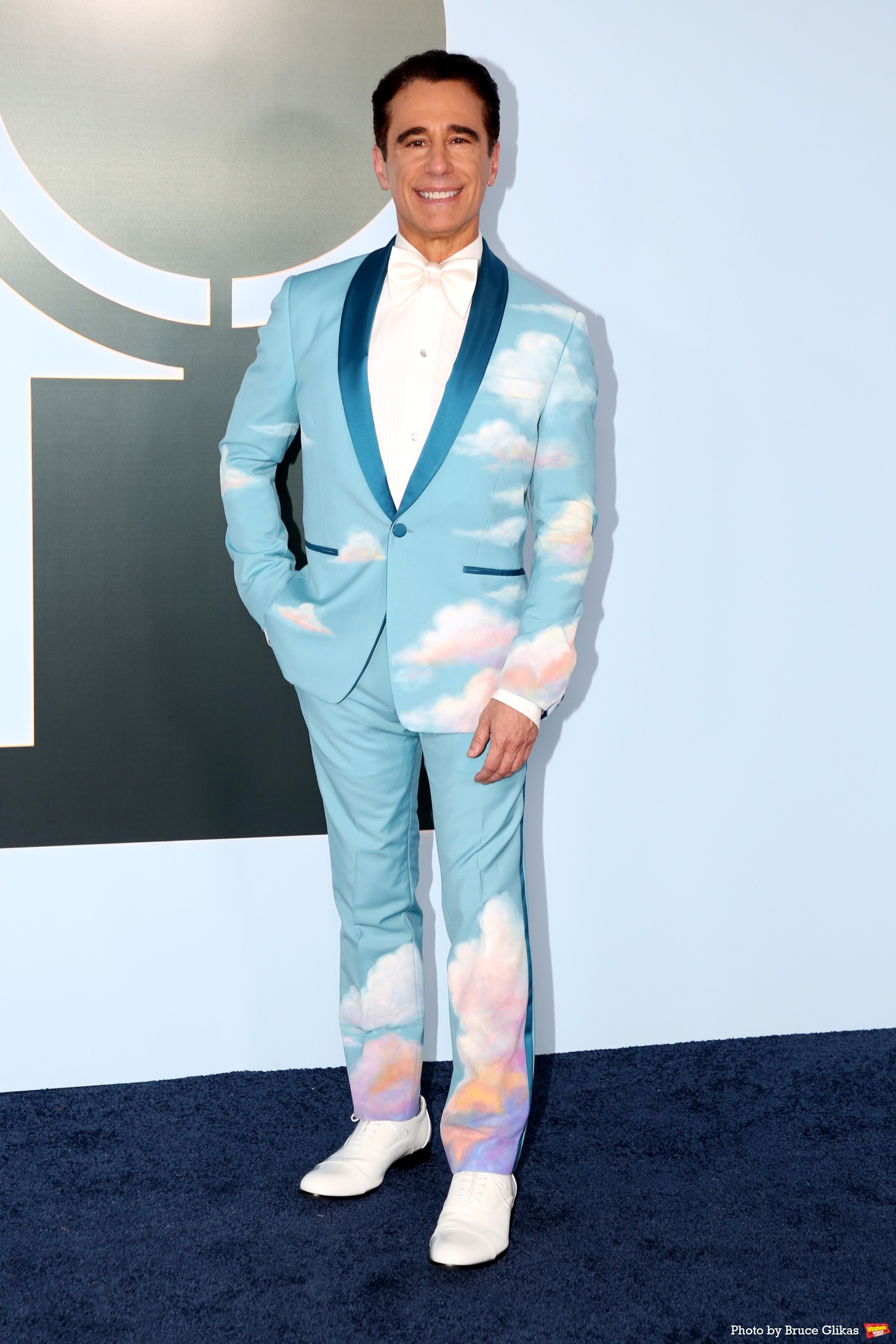 Photos: 2026 Tony Awards- Stars Walk the Red Carpet Image
