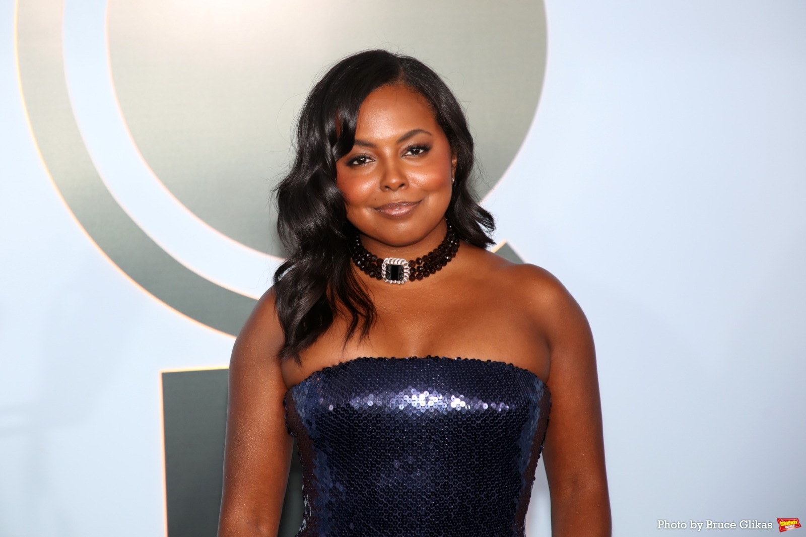 Photos: 2026 Tony Awards- Stars Walk the Red Carpet Image