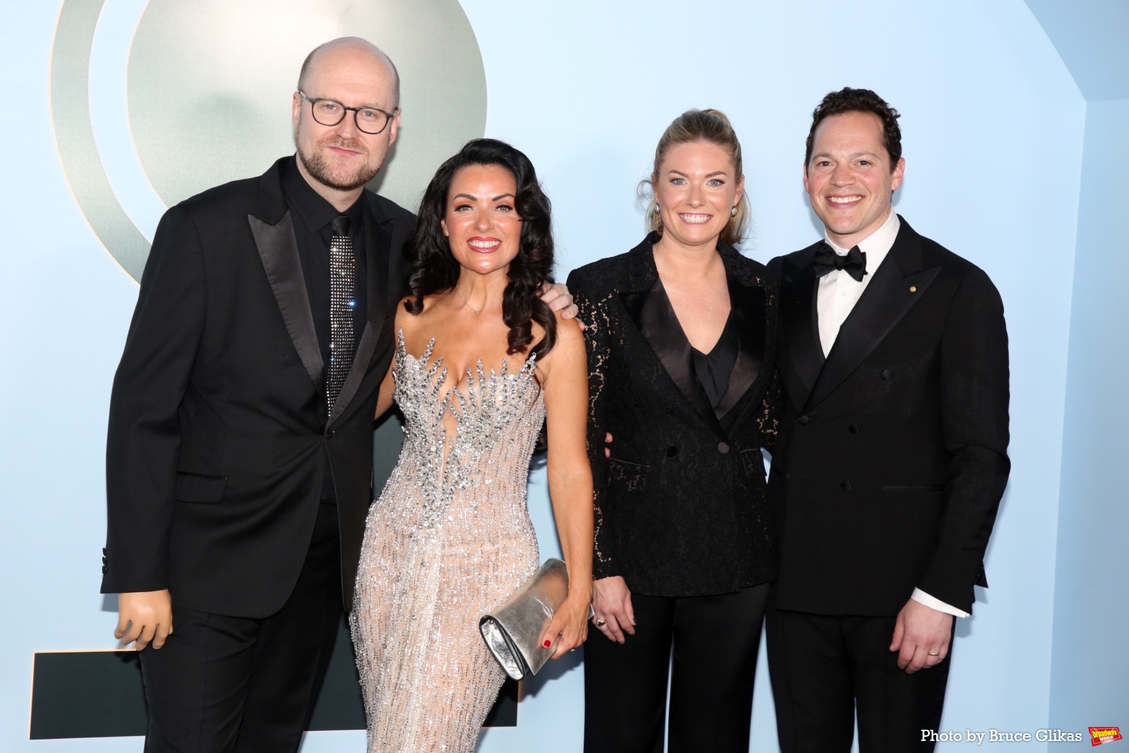Photos: 2026 Tony Awards- Stars Walk the Red Carpet Image