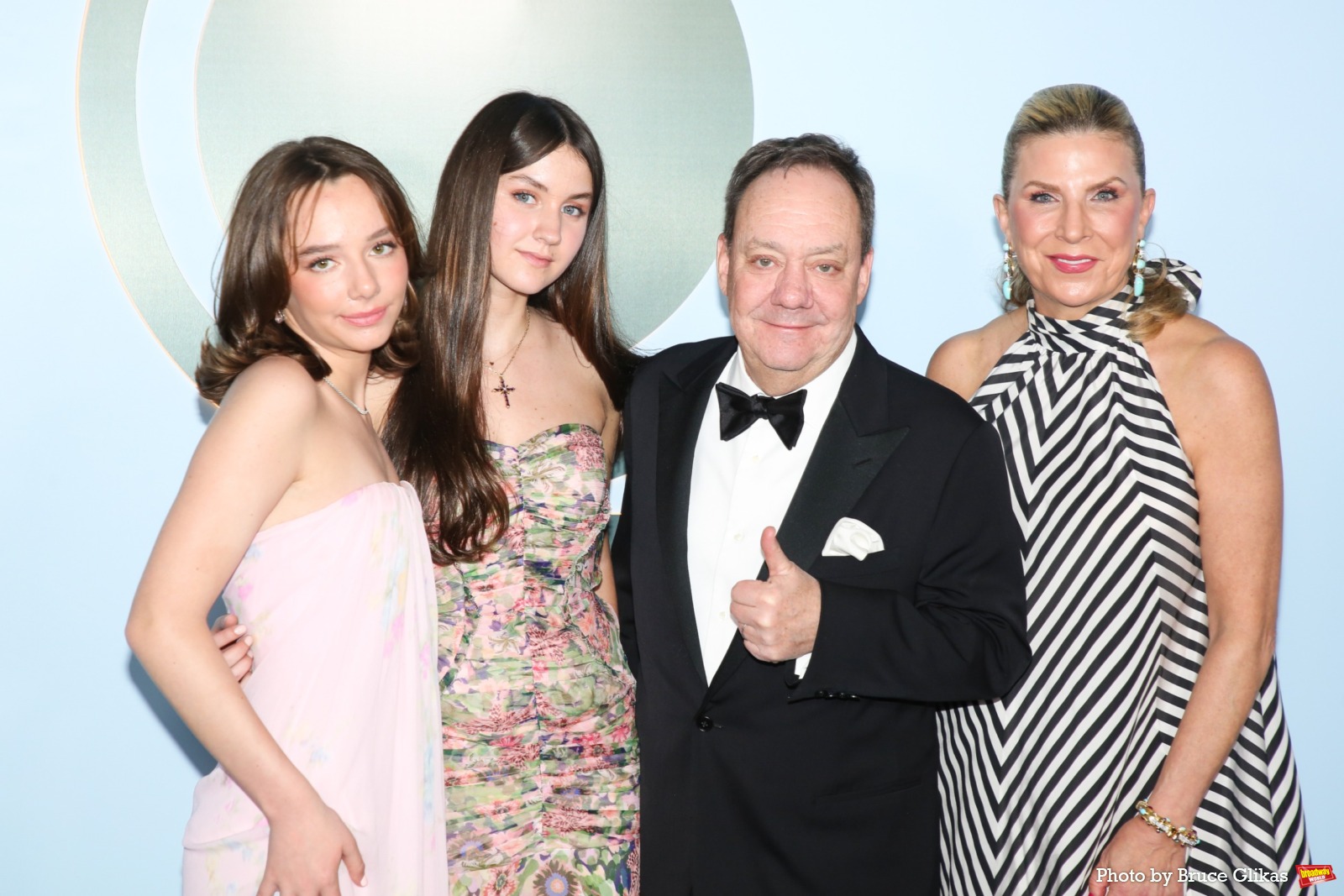Photos: 2026 Tony Awards- Stars Walk the Red Carpet Image