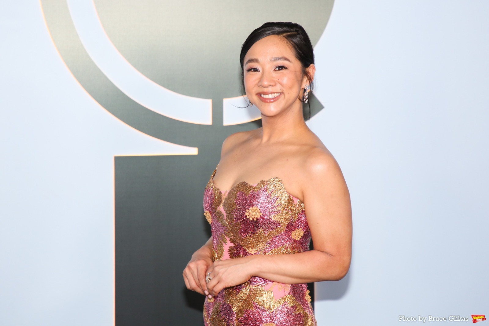 Photos: 2026 Tony Awards- Stars Walk the Red Carpet Image